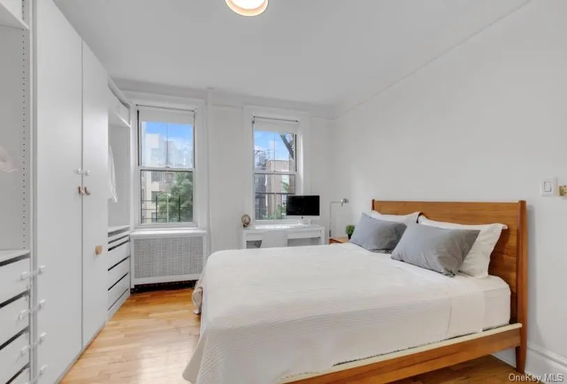 3515 78th Street, New York, NY, 2 Bedrooms Bedrooms, 5 Rooms Rooms,1 BathroomBathrooms,Residential,For Rent,78th,0,1021891 3515 78th Street, New York, NY, 2 Bedrooms Bedrooms, 5 Rooms Rooms,1 BathroomBathrooms,Residential,For Rent,78th,0,1021891