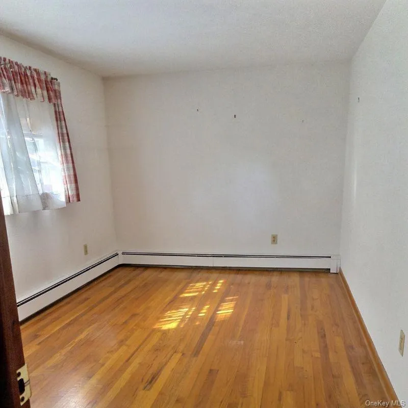 78 Brothers Road, Wappinger, NY, 4 Bedrooms Bedrooms, 12 Rooms Rooms,2 BathroomsBathrooms,Residential,For Rent,Brothers,0,1021892 78 Brothers Road, Wappinger, NY, 4 Bedrooms Bedrooms, 12 Rooms Rooms,2 BathroomsBathrooms,Residential,For Rent,Brothers,0,1021892