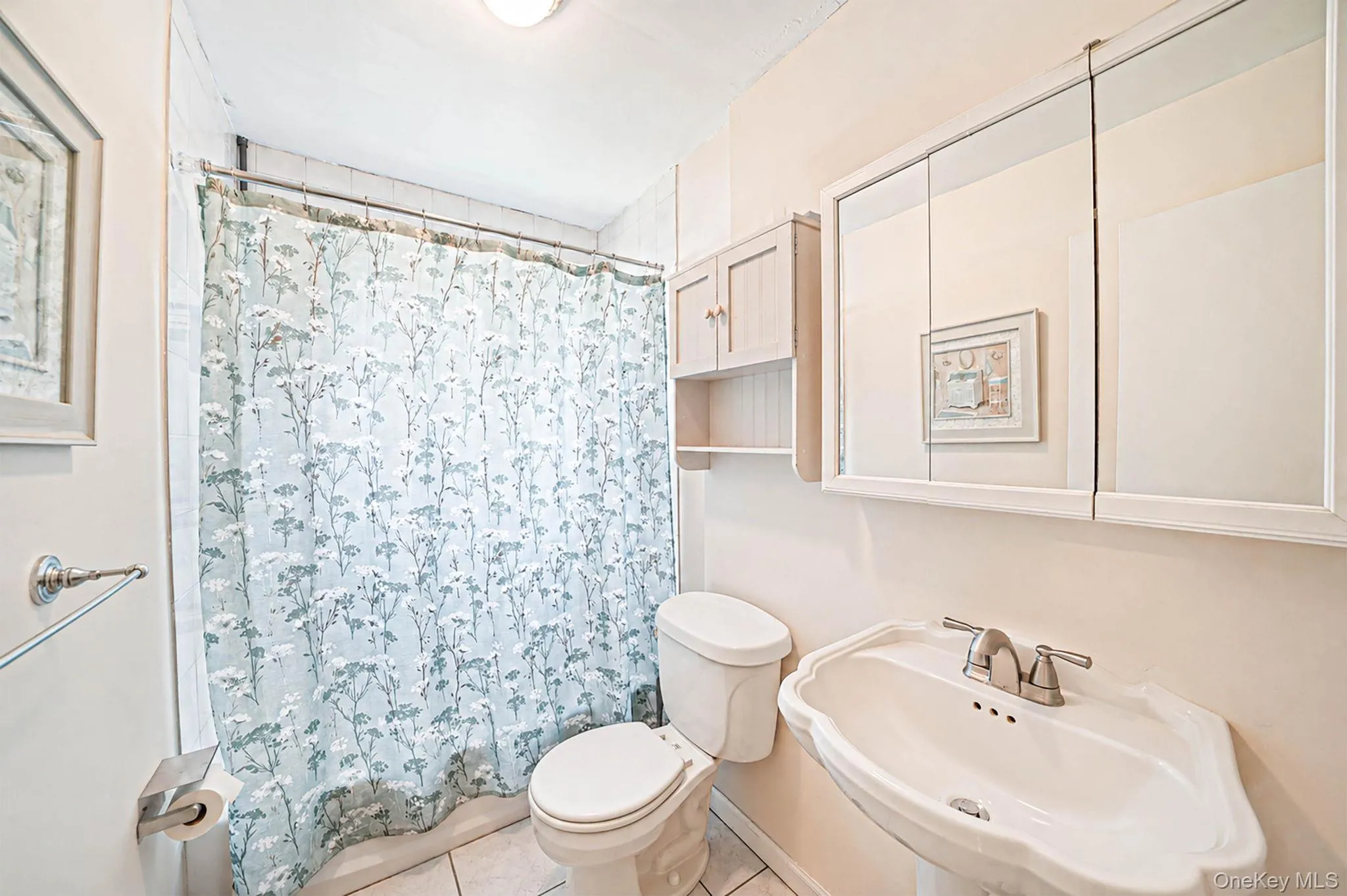 398 Eastwood Boulevard, Brookhaven, NY, 3 Bedrooms Bedrooms, 5 Rooms Rooms,2 BathroomsBathrooms,Residential,For Rent,Eastwood,0,1021894 398 Eastwood Boulevard, Brookhaven, NY, 3 Bedrooms Bedrooms, 5 Rooms Rooms,2 BathroomsBathrooms,Residential,For Rent,Eastwood,0,1021894
