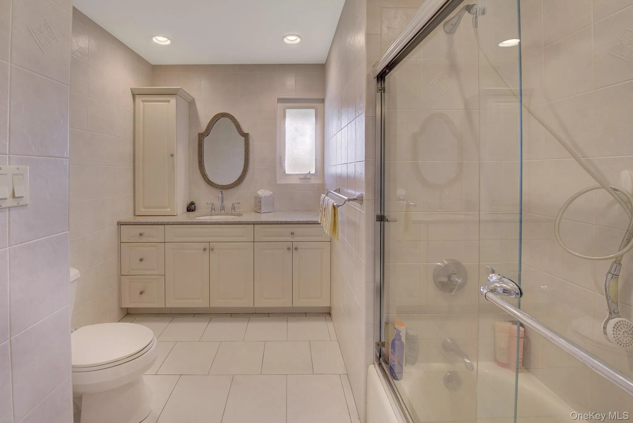 38 Center Drive, Oyster Bay, NY, 3 Bedrooms Bedrooms, 7 Rooms Rooms,2 BathroomsBathrooms,Residential,For Rent,Center,0,1021896 38 Center Drive, Oyster Bay, NY, 3 Bedrooms Bedrooms, 7 Rooms Rooms,2 BathroomsBathrooms,Residential,For Rent,Center,0,1021896