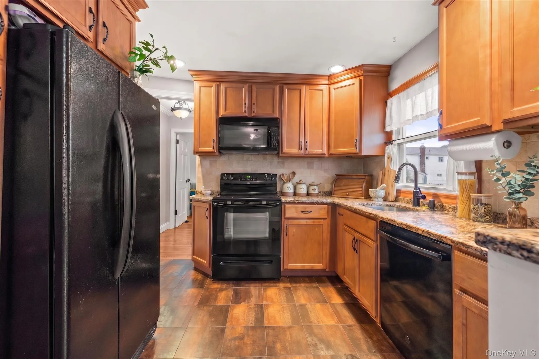 20 Seacrest Avenue, Babylon, NY, 3 Bedrooms Bedrooms, 7 Rooms Rooms,1 BathroomBathrooms,Residential,For Rent,Seacrest,0,1021897 20 Seacrest Avenue, Babylon, NY, 3 Bedrooms Bedrooms, 7 Rooms Rooms,1 BathroomBathrooms,Residential,For Rent,Seacrest,0,1021897
