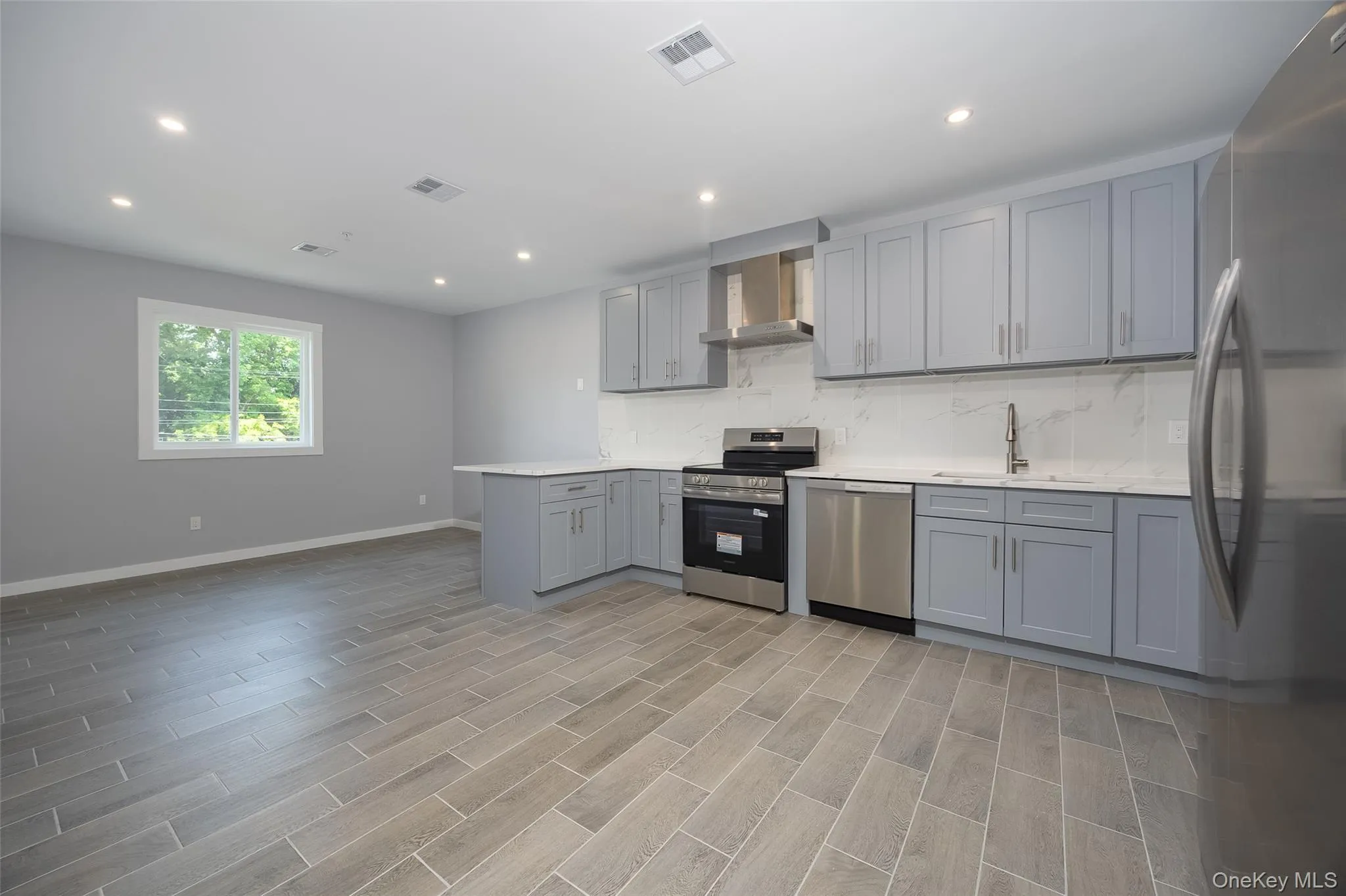 126 Innis Avenue, Poughkeepsie (town), NY, 2 Bedrooms Bedrooms, 4 Rooms Rooms,1 BathroomBathrooms,Residential Lease,For Rent,Innis,0,1021901 126 Innis Avenue, Poughkeepsie (town), NY, 2 Bedrooms Bedrooms, 4 Rooms Rooms,1 BathroomBathrooms,Residential Lease,For Rent,Innis,0,1021901
