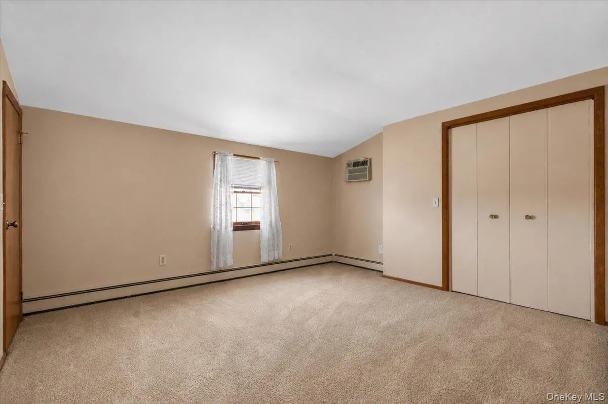 29 Edward Street, Oyster Bay, NY, 4 Bedrooms Bedrooms, 8 Rooms Rooms,2 BathroomsBathrooms,Residential,For Rent,Edward,0,1021902 29 Edward Street, Oyster Bay, NY, 4 Bedrooms Bedrooms, 8 Rooms Rooms,2 BathroomsBathrooms,Residential,For Rent,Edward,0,1021902