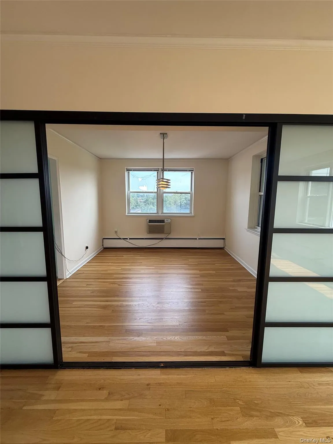 120 Hartsdale Avenue, Greenburgh, NY, 2 Bedrooms Bedrooms, 5 Rooms Rooms,2 BathroomsBathrooms,Residential,For Rent,Avenue,0,1021909 120 Hartsdale Avenue, Greenburgh, NY, 2 Bedrooms Bedrooms, 5 Rooms Rooms,2 BathroomsBathrooms,Residential,For Rent,Avenue,0,1021909