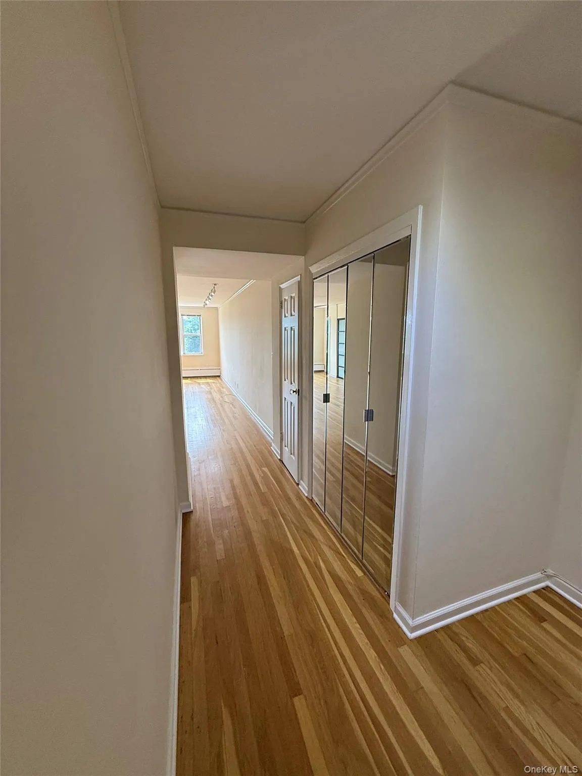 120 Hartsdale Avenue, Greenburgh, NY, 2 Bedrooms Bedrooms, 5 Rooms Rooms,2 BathroomsBathrooms,Residential,For Rent,Avenue,0,1021909 120 Hartsdale Avenue, Greenburgh, NY, 2 Bedrooms Bedrooms, 5 Rooms Rooms,2 BathroomsBathrooms,Residential,For Rent,Avenue,0,1021909