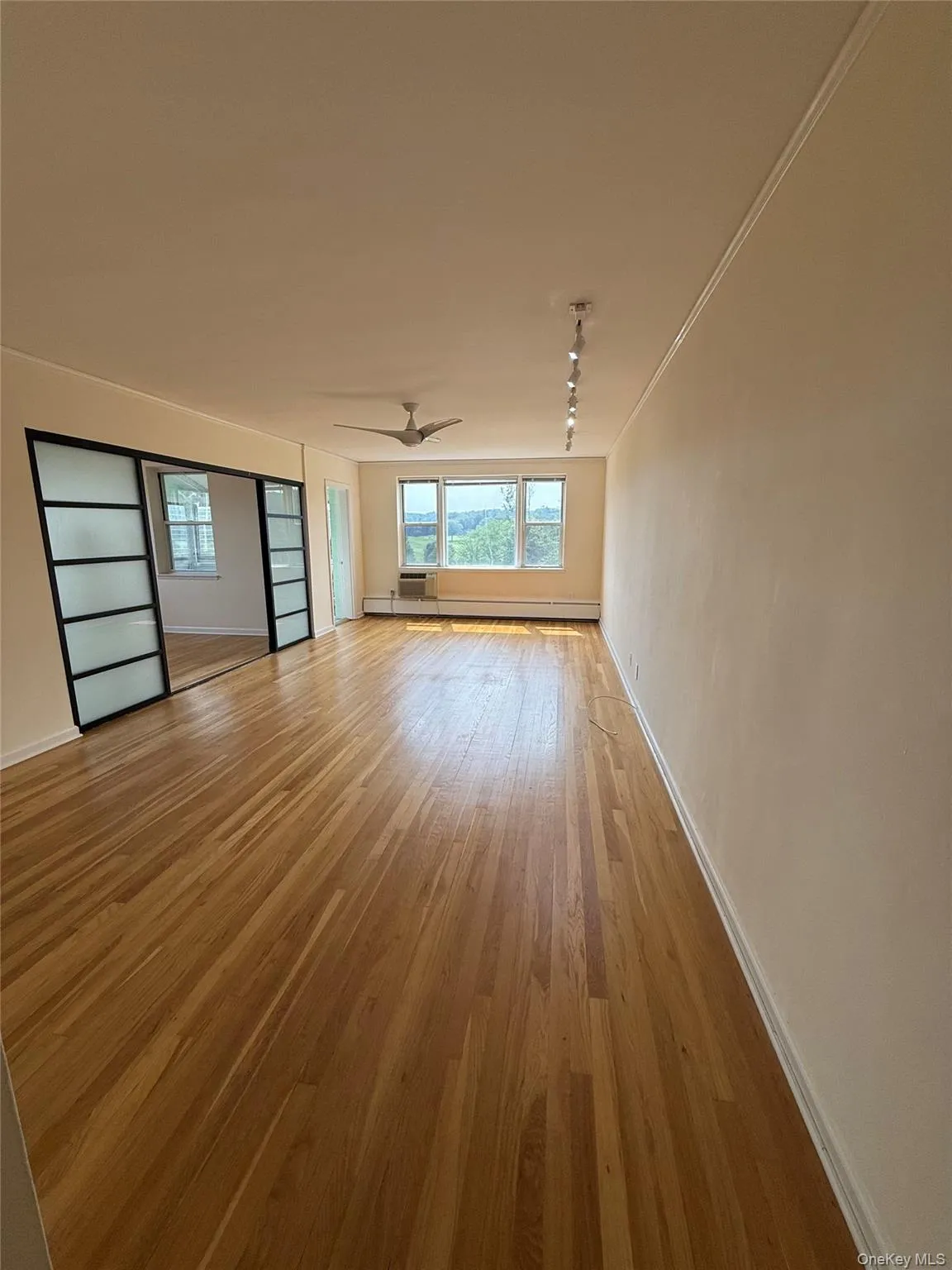 120 Hartsdale Avenue, Greenburgh, NY, 2 Bedrooms Bedrooms, 5 Rooms Rooms,2 BathroomsBathrooms,Residential,For Rent,Avenue,0,1021909 120 Hartsdale Avenue, Greenburgh, NY, 2 Bedrooms Bedrooms, 5 Rooms Rooms,2 BathroomsBathrooms,Residential,For Rent,Avenue,0,1021909