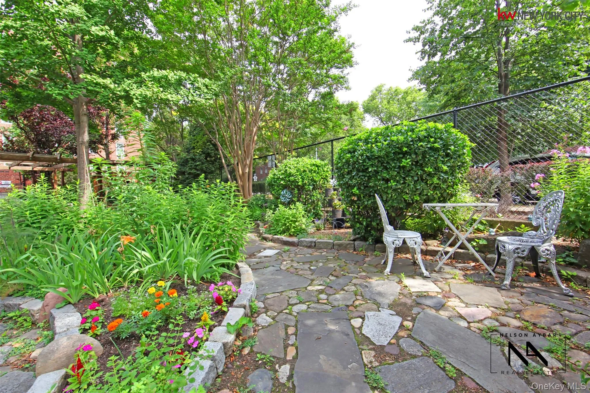 46-01 39th Avenue, New York, NY, 2 Bedrooms Bedrooms, 5 Rooms Rooms,1 BathroomBathrooms,Residential,For Rent,39th,0,1021911 46-01 39th Avenue, New York, NY, 2 Bedrooms Bedrooms, 5 Rooms Rooms,1 BathroomBathrooms,Residential,For Rent,39th,0,1021911