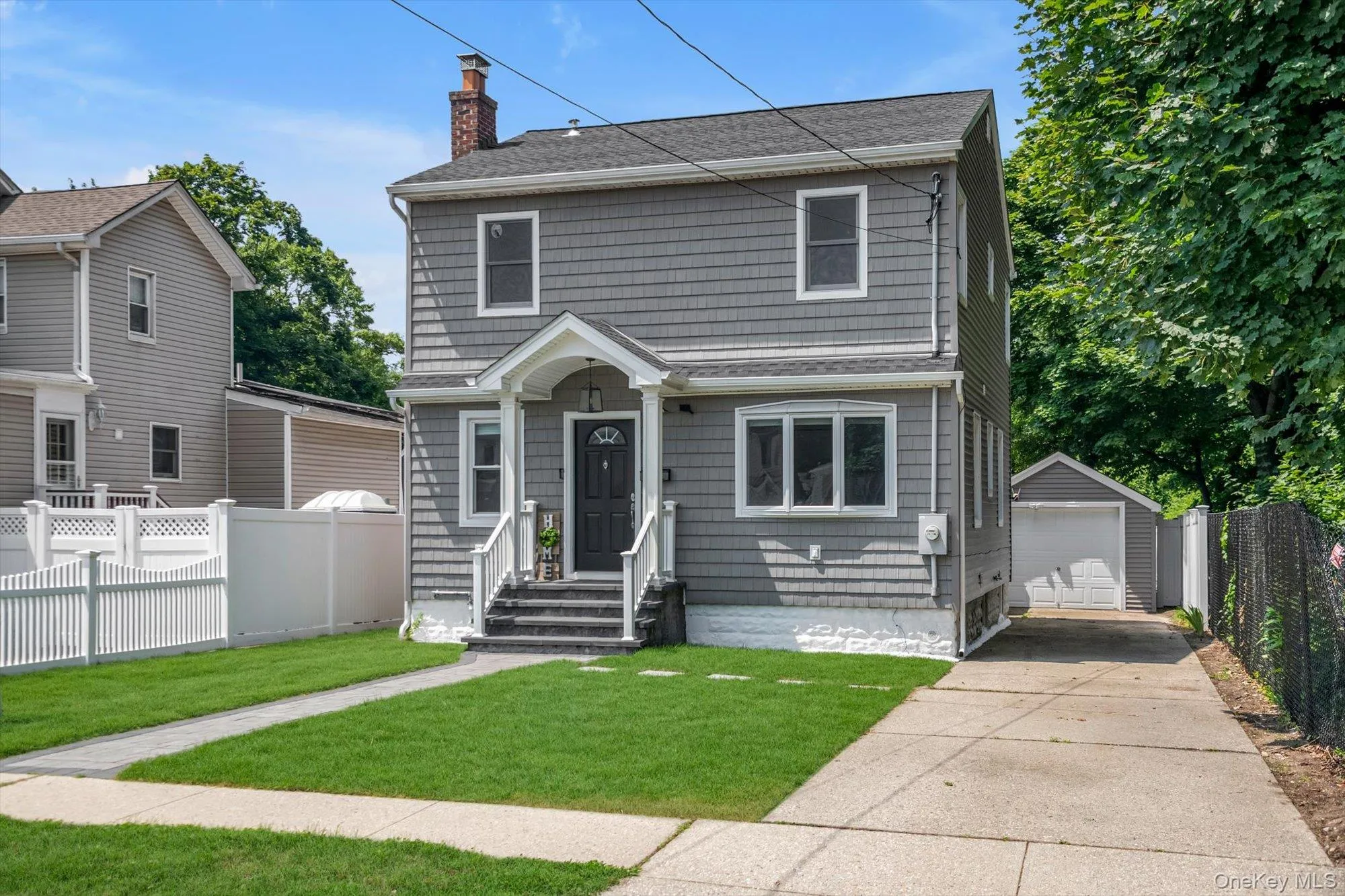 498 Farmers Avenue, Hempstead, NY, 5 Bedrooms Bedrooms, 9 Rooms Rooms,2 BathroomsBathrooms,Residential,For Rent,Farmers,0,1021912 498 Farmers Avenue, Hempstead, NY, 5 Bedrooms Bedrooms, 9 Rooms Rooms,2 BathroomsBathrooms,Residential,For Rent,Farmers,0,1021912