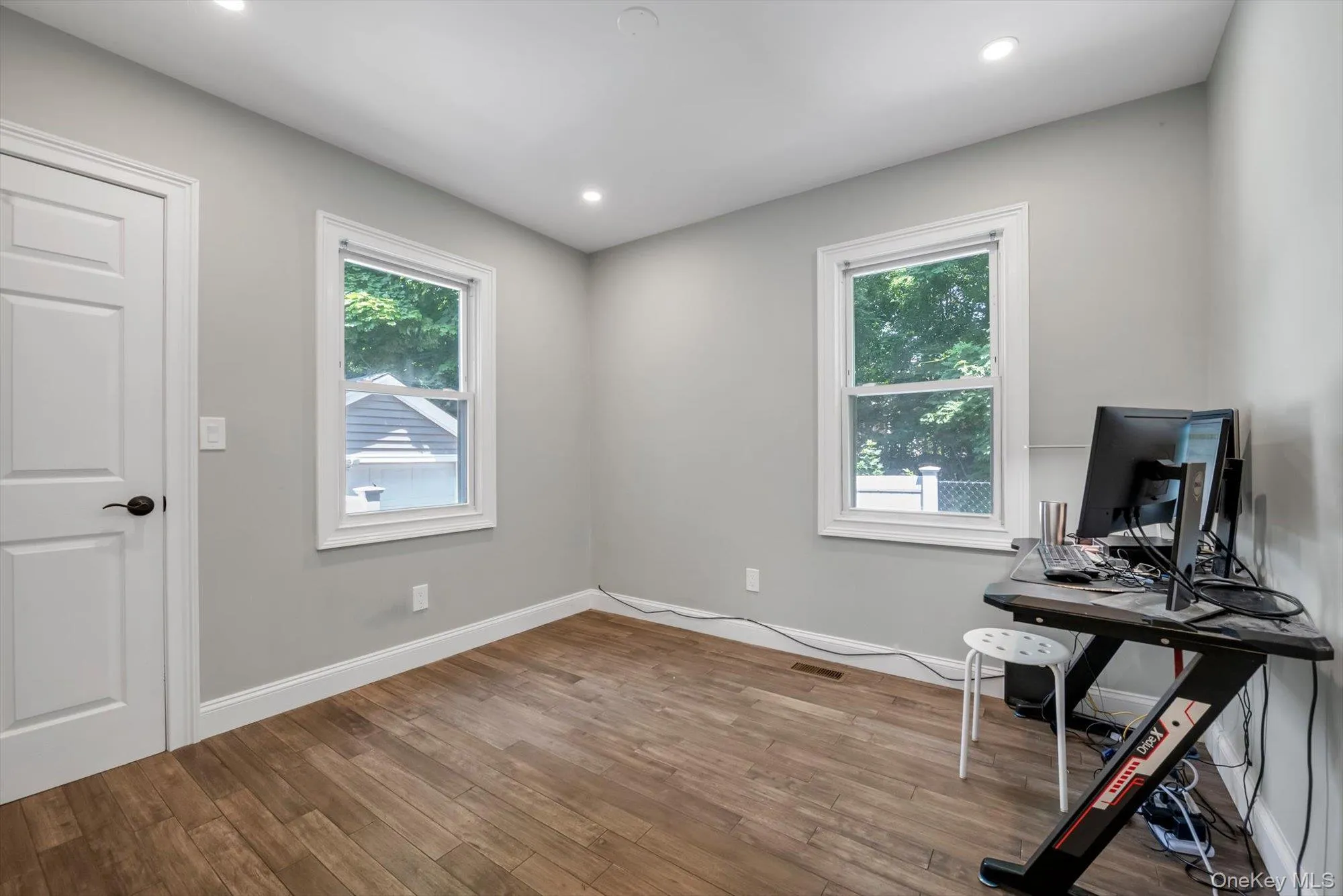 498 Farmers Avenue, Hempstead, NY, 5 Bedrooms Bedrooms, 9 Rooms Rooms,2 BathroomsBathrooms,Residential,For Rent,Farmers,0,1021912 498 Farmers Avenue, Hempstead, NY, 5 Bedrooms Bedrooms, 9 Rooms Rooms,2 BathroomsBathrooms,Residential,For Rent,Farmers,0,1021912
