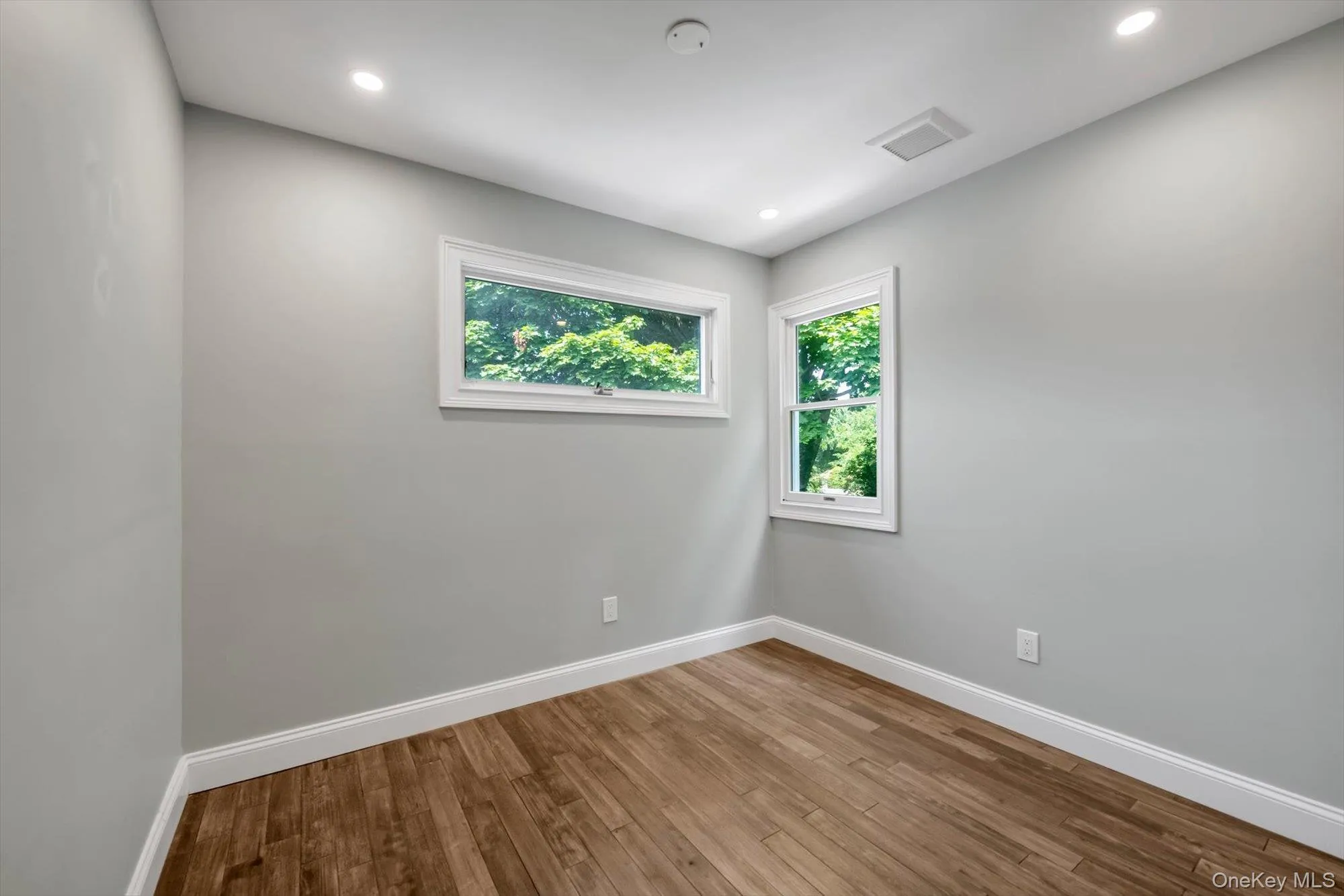 498 Farmers Avenue, Hempstead, NY, 5 Bedrooms Bedrooms, 9 Rooms Rooms,2 BathroomsBathrooms,Residential,For Rent,Farmers,0,1021912 498 Farmers Avenue, Hempstead, NY, 5 Bedrooms Bedrooms, 9 Rooms Rooms,2 BathroomsBathrooms,Residential,For Rent,Farmers,0,1021912