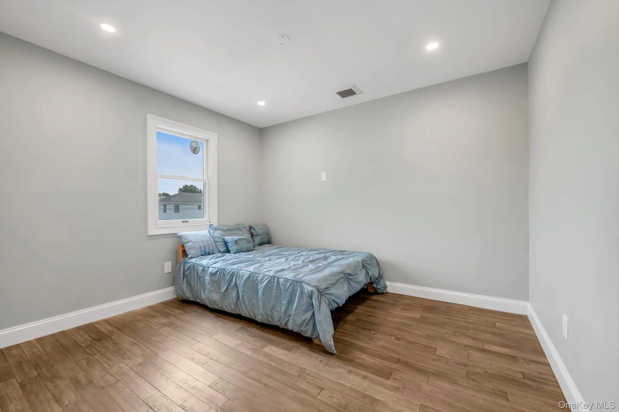 498 Farmers Avenue, Hempstead, NY, 5 Bedrooms Bedrooms, 9 Rooms Rooms,2 BathroomsBathrooms,Residential,For Rent,Farmers,0,1021912 498 Farmers Avenue, Hempstead, NY, 5 Bedrooms Bedrooms, 9 Rooms Rooms,2 BathroomsBathrooms,Residential,For Rent,Farmers,0,1021912