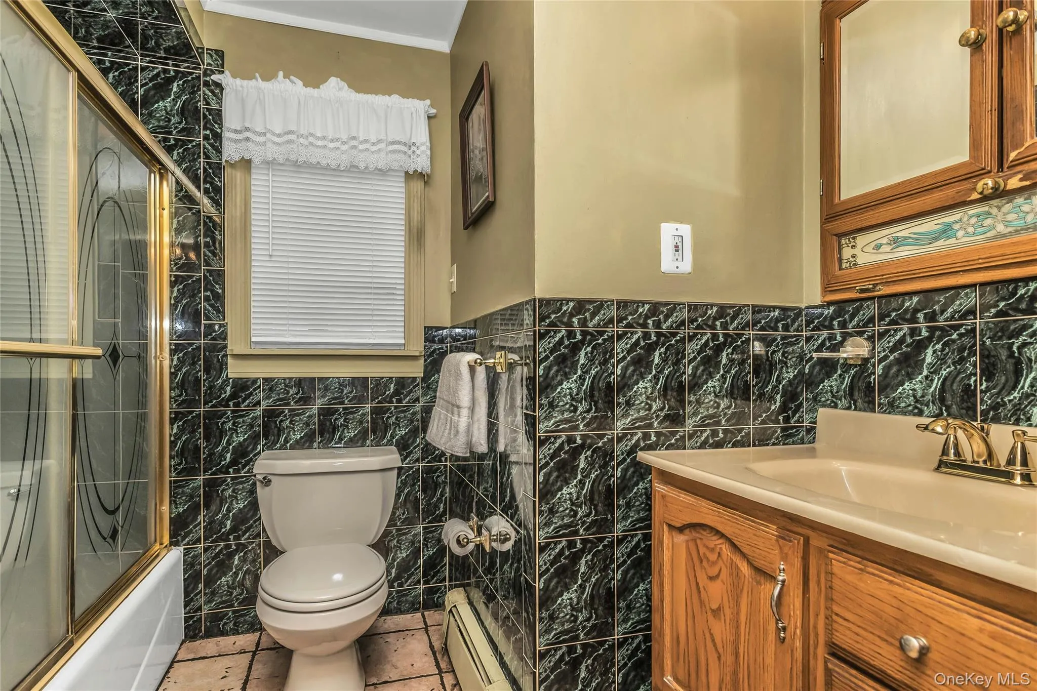 9 Kays Court, Babylon, NY, 2 Bedrooms Bedrooms, 8 Rooms Rooms,1 BathroomBathrooms,Residential,For Rent,Kays,0,1021916 9 Kays Court, Babylon, NY, 2 Bedrooms Bedrooms, 8 Rooms Rooms,1 BathroomBathrooms,Residential,For Rent,Kays,0,1021916