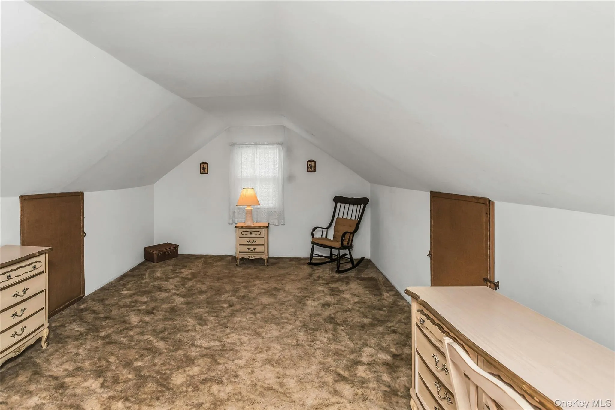 9 Kays Court, Babylon, NY, 2 Bedrooms Bedrooms, 8 Rooms Rooms,1 BathroomBathrooms,Residential,For Rent,Kays,0,1021916 9 Kays Court, Babylon, NY, 2 Bedrooms Bedrooms, 8 Rooms Rooms,1 BathroomBathrooms,Residential,For Rent,Kays,0,1021916