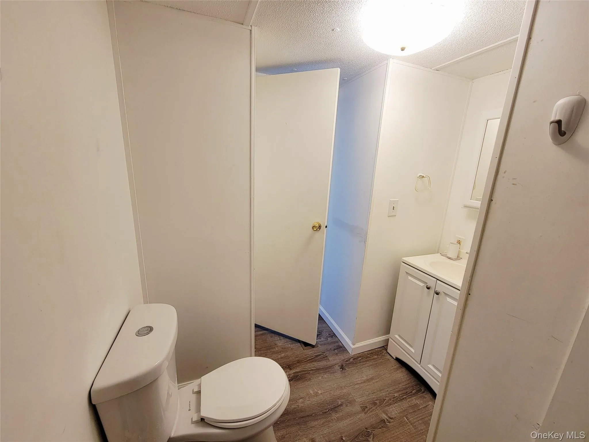 2607 State Route 17K, Crawford, NY, 3 Bedrooms Bedrooms, 7 Rooms Rooms,2 BathroomsBathrooms,Residential,For Rent,State Route 17K,0,1021917 2607 State Route 17K, Crawford, NY, 3 Bedrooms Bedrooms, 7 Rooms Rooms,2 BathroomsBathrooms,Residential,For Rent,State Route 17K,0,1021917