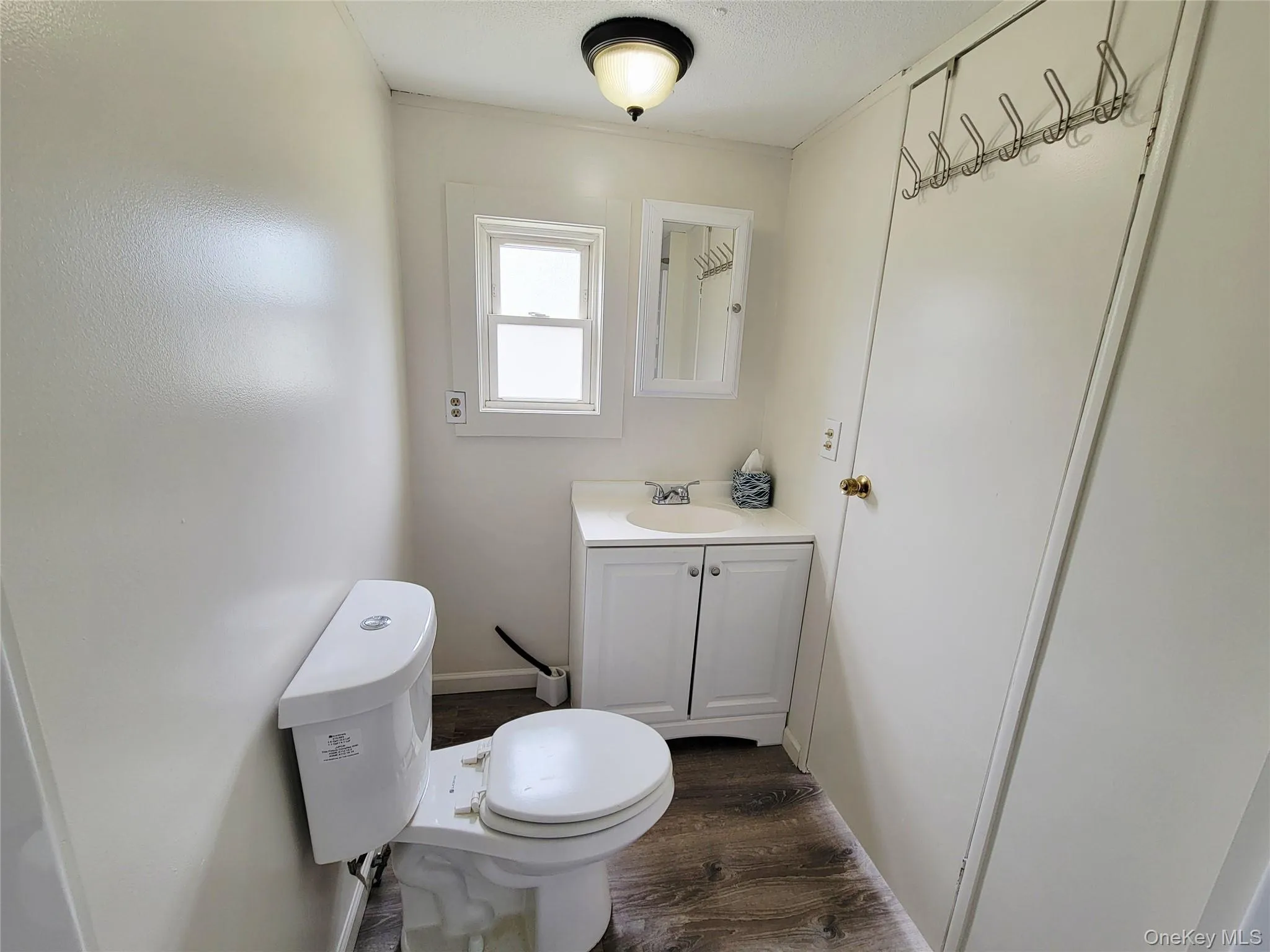 2607 State Route 17K, Crawford, NY, 3 Bedrooms Bedrooms, 7 Rooms Rooms,2 BathroomsBathrooms,Residential,For Rent,State Route 17K,0,1021917 2607 State Route 17K, Crawford, NY, 3 Bedrooms Bedrooms, 7 Rooms Rooms,2 BathroomsBathrooms,Residential,For Rent,State Route 17K,0,1021917