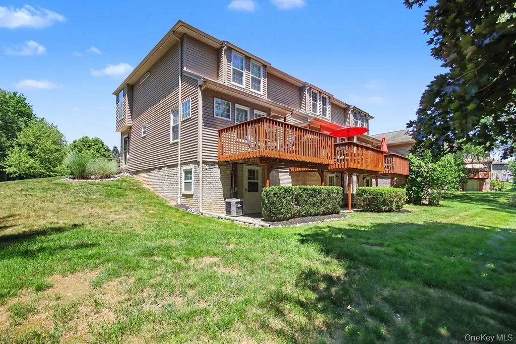 101 Elmcrest Drive, Fishkill, NY, 1 Bedroom Bedrooms, 6 Rooms Rooms,1 BathroomBathrooms,Residential,For Rent,Elmcrest,0,1021918 101 Elmcrest Drive, Fishkill, NY, 1 Bedroom Bedrooms, 6 Rooms Rooms,1 BathroomBathrooms,Residential,For Rent,Elmcrest,0,1021918