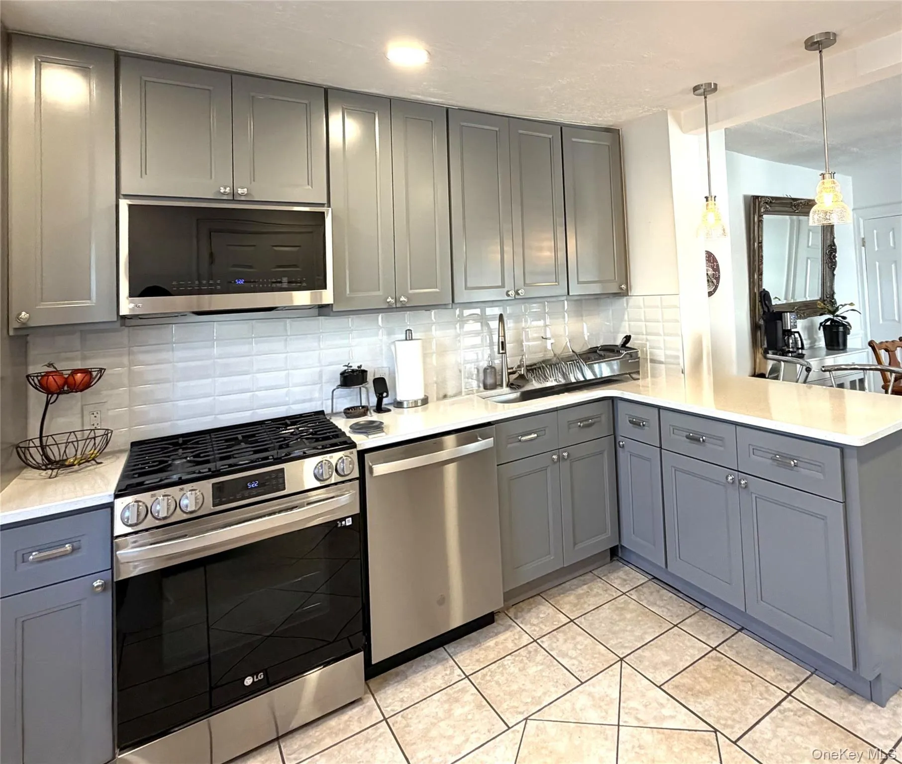 411 Elm Street, Rye Town, NY, 2 Bedrooms Bedrooms, 6 Rooms Rooms,1 BathroomBathrooms,Residential Lease,For Rent,Elm,0,1021921 411 Elm Street, Rye Town, NY, 2 Bedrooms Bedrooms, 6 Rooms Rooms,1 BathroomBathrooms,Residential Lease,For Rent,Elm,0,1021921