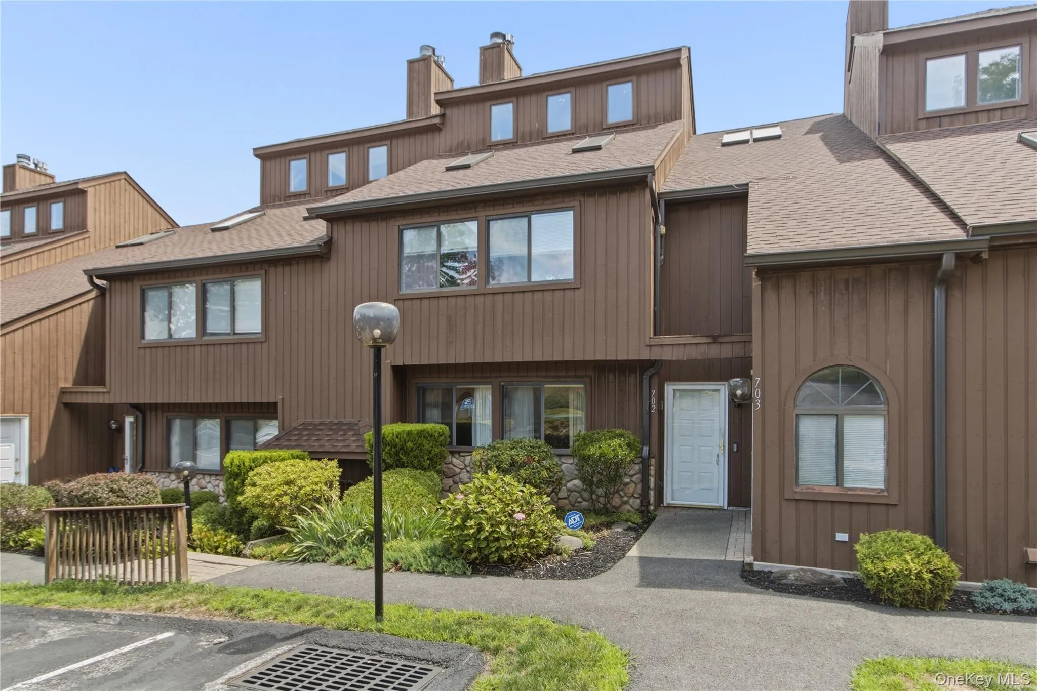 702 Scenic Lane, Poughkeepsie, NY, 2 Bedrooms Bedrooms, 5 Rooms Rooms,3 BathroomsBathrooms,Residential,For Rent,Scenic,0,1021925 702 Scenic Lane, Poughkeepsie, NY, 2 Bedrooms Bedrooms, 5 Rooms Rooms,3 BathroomsBathrooms,Residential,For Rent,Scenic,0,1021925