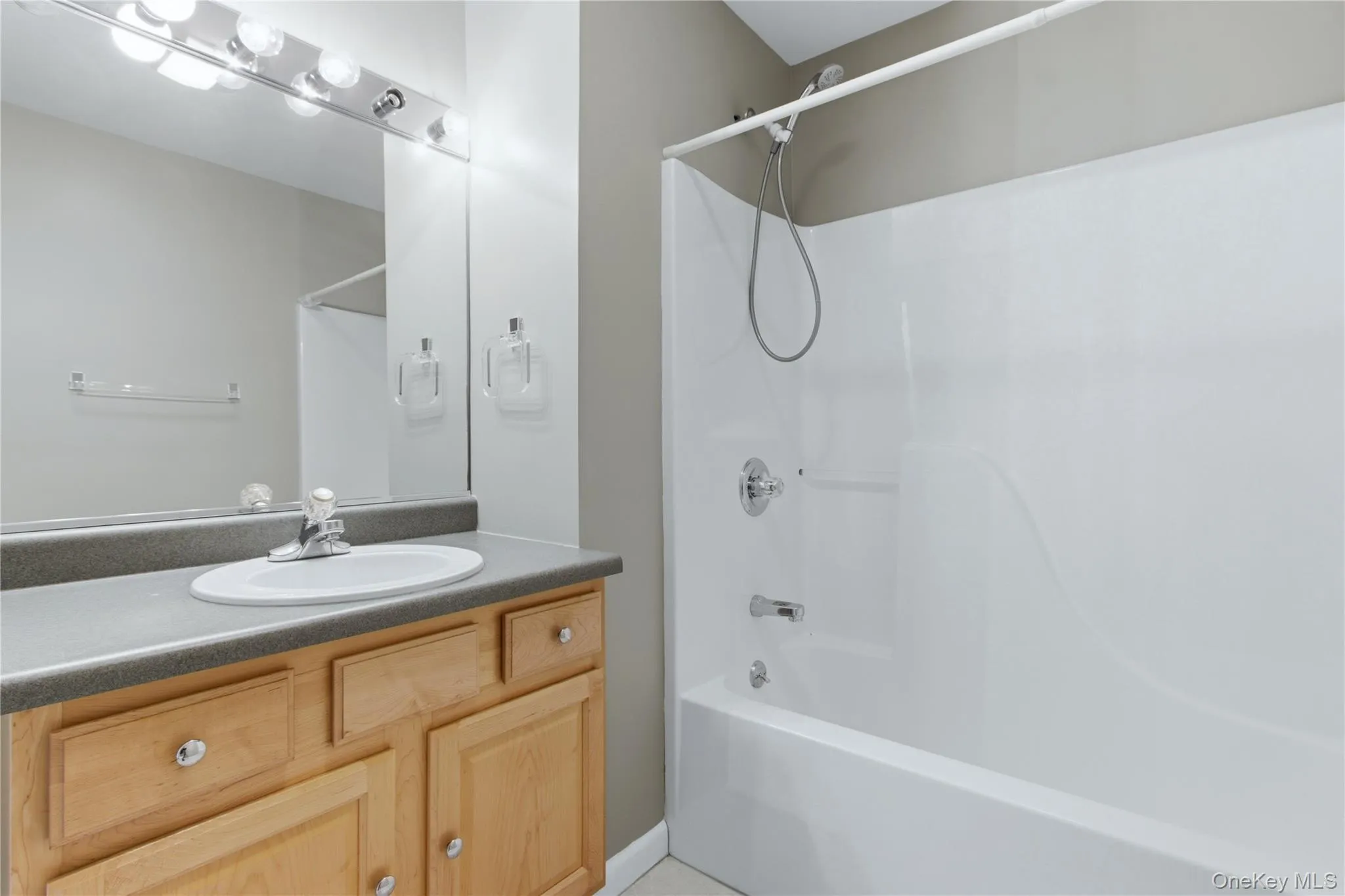 702 Scenic Lane, Poughkeepsie, NY, 2 Bedrooms Bedrooms, 5 Rooms Rooms,3 BathroomsBathrooms,Residential,For Rent,Scenic,0,1021925 702 Scenic Lane, Poughkeepsie, NY, 2 Bedrooms Bedrooms, 5 Rooms Rooms,3 BathroomsBathrooms,Residential,For Rent,Scenic,0,1021925