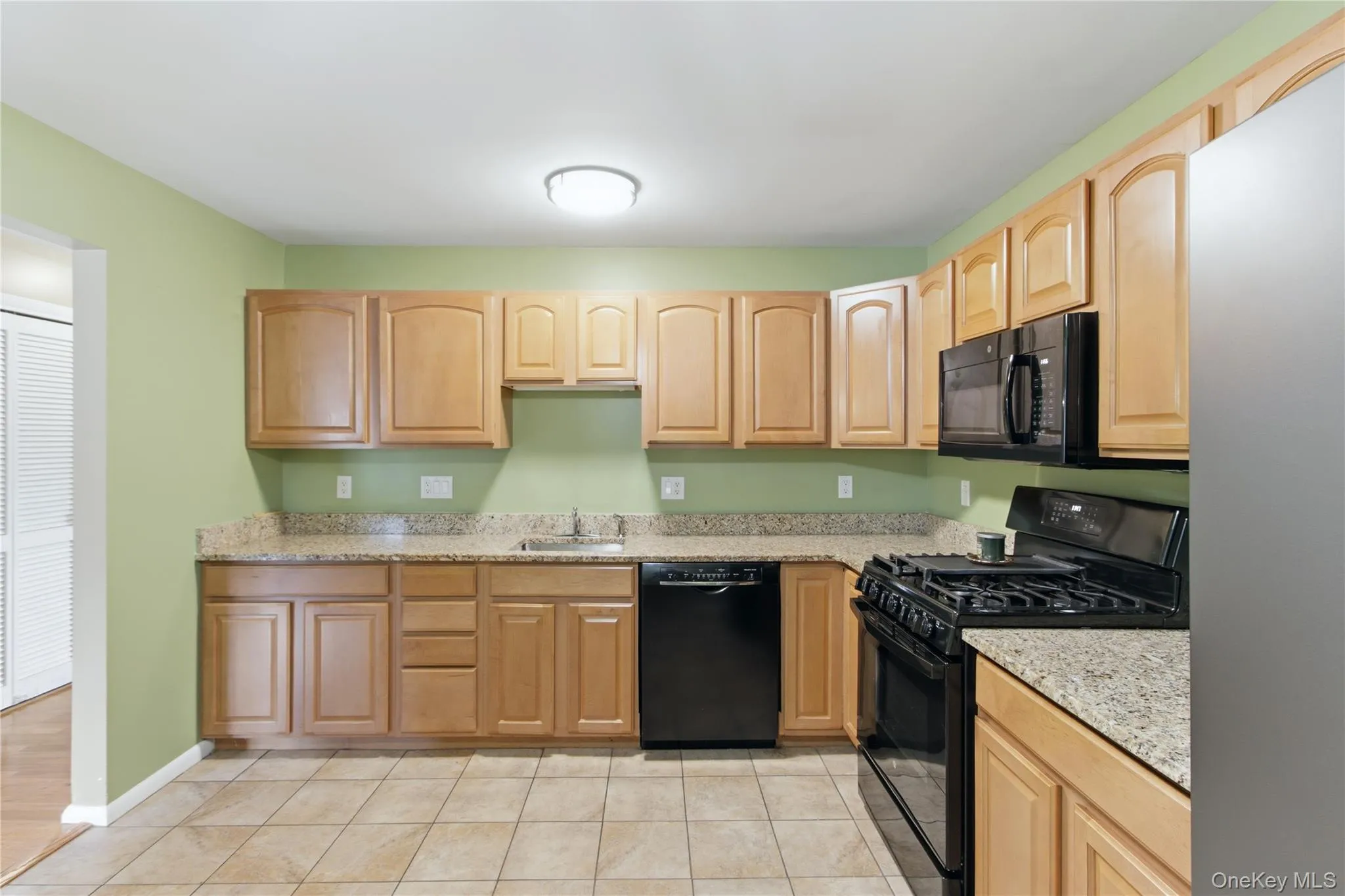 702 Scenic Lane, Poughkeepsie, NY, 2 Bedrooms Bedrooms, 5 Rooms Rooms,3 BathroomsBathrooms,Residential,For Rent,Scenic,0,1021925 702 Scenic Lane, Poughkeepsie, NY, 2 Bedrooms Bedrooms, 5 Rooms Rooms,3 BathroomsBathrooms,Residential,For Rent,Scenic,0,1021925