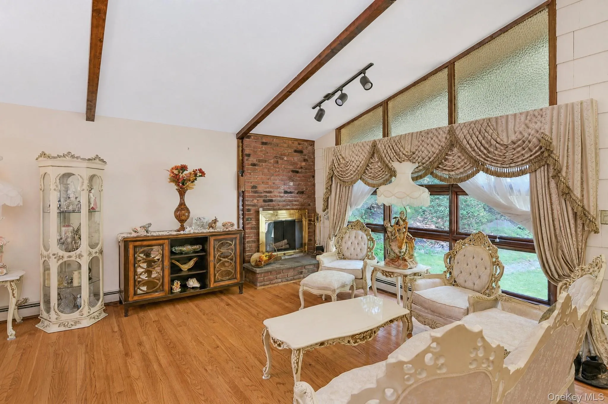 30 Dalewood Drive, Greenburgh, NY, 4 Bedrooms Bedrooms, 11 Rooms Rooms,2 BathroomsBathrooms,Residential,For Rent,Dalewood,0,1021929 30 Dalewood Drive, Greenburgh, NY, 4 Bedrooms Bedrooms, 11 Rooms Rooms,2 BathroomsBathrooms,Residential,For Rent,Dalewood,0,1021929