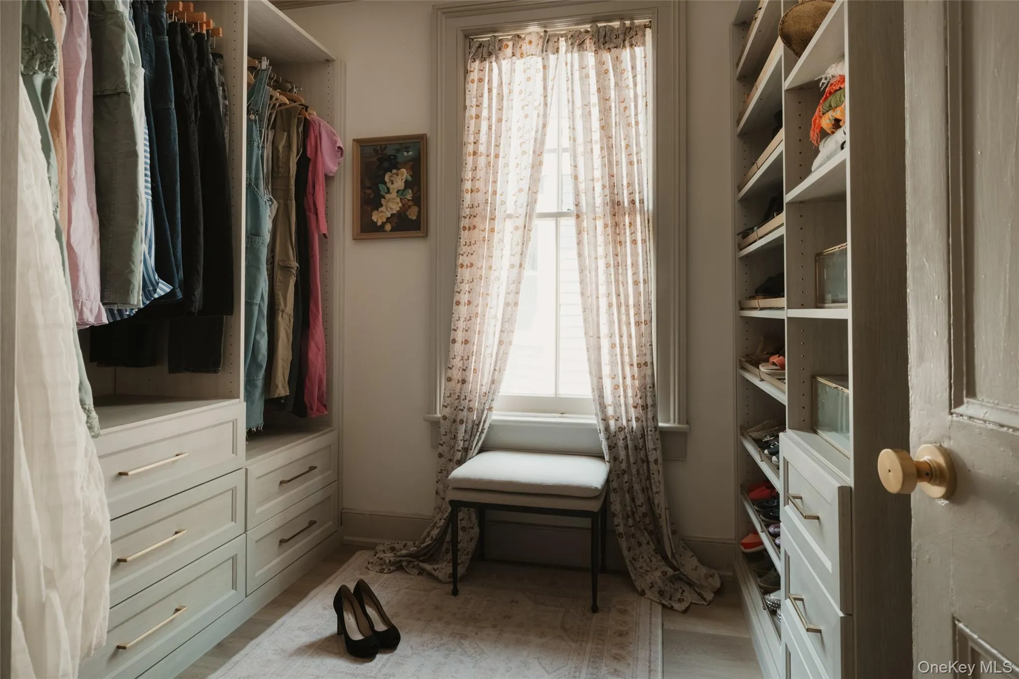 43 Green Street, Kingston, NY, 5 Bedrooms Bedrooms, 13 Rooms Rooms,3 BathroomsBathrooms,Residential,For Rent,Green,0,1021930 43 Green Street, Kingston, NY, 5 Bedrooms Bedrooms, 13 Rooms Rooms,3 BathroomsBathrooms,Residential,For Rent,Green,0,1021930