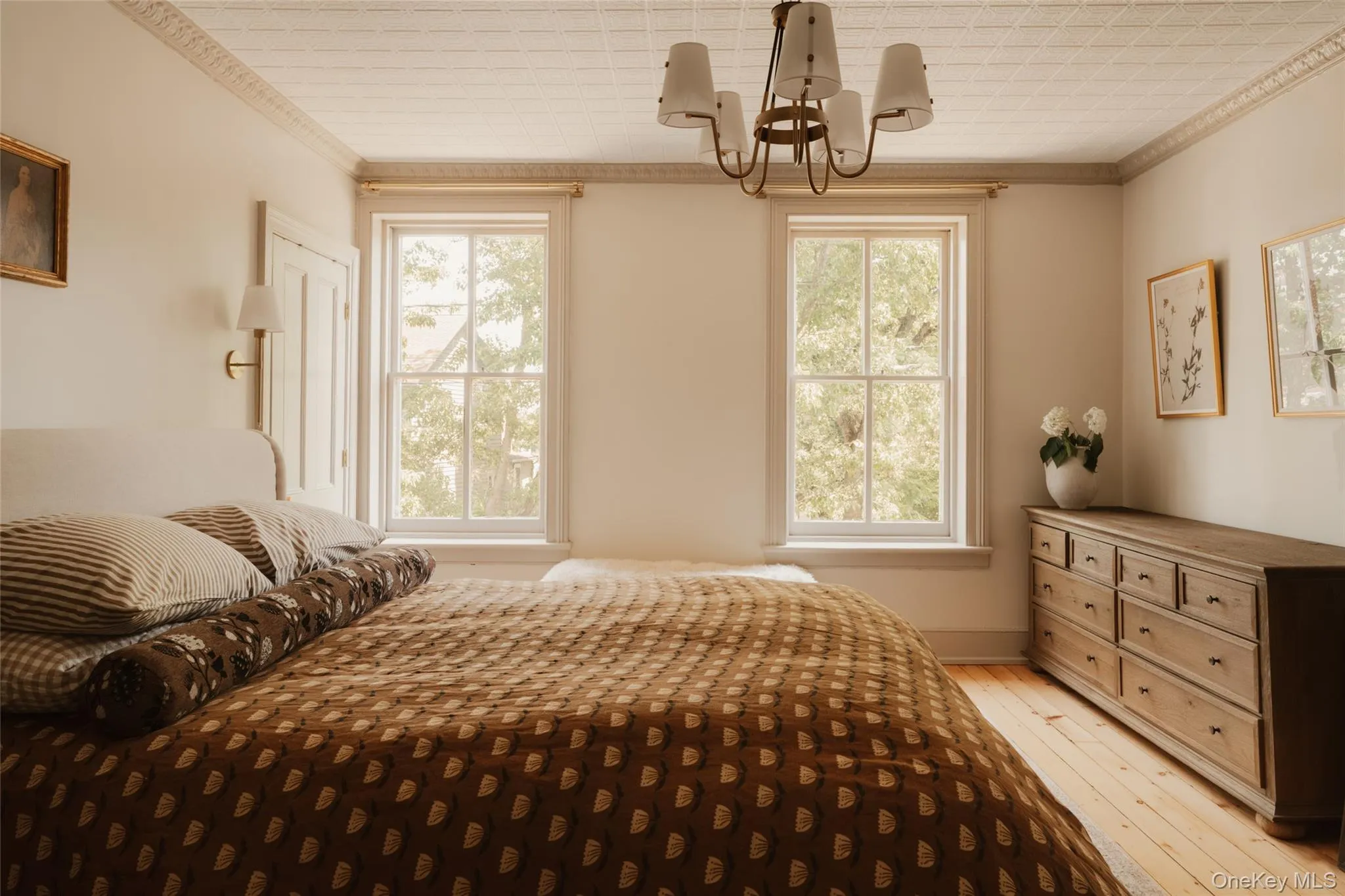 43 Green Street, Kingston, NY, 5 Bedrooms Bedrooms, 13 Rooms Rooms,3 BathroomsBathrooms,Residential,For Rent,Green,0,1021930 43 Green Street, Kingston, NY, 5 Bedrooms Bedrooms, 13 Rooms Rooms,3 BathroomsBathrooms,Residential,For Rent,Green,0,1021930