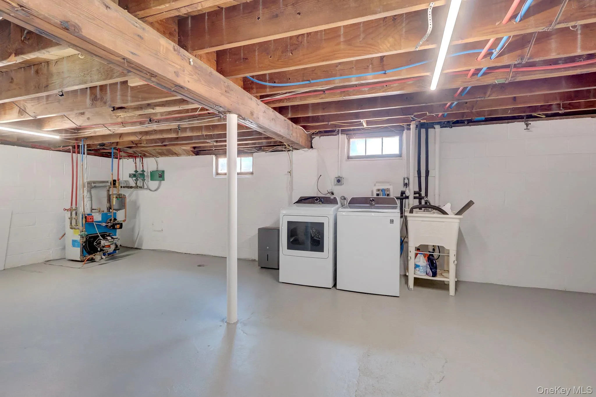 12 Bainbridge Avenue, Huntington, NY, 3 Bedrooms Bedrooms, 7 Rooms Rooms,1 BathroomBathrooms,Residential,For Rent,Bainbridge,0,1021932 12 Bainbridge Avenue, Huntington, NY, 3 Bedrooms Bedrooms, 7 Rooms Rooms,1 BathroomBathrooms,Residential,For Rent,Bainbridge,0,1021932