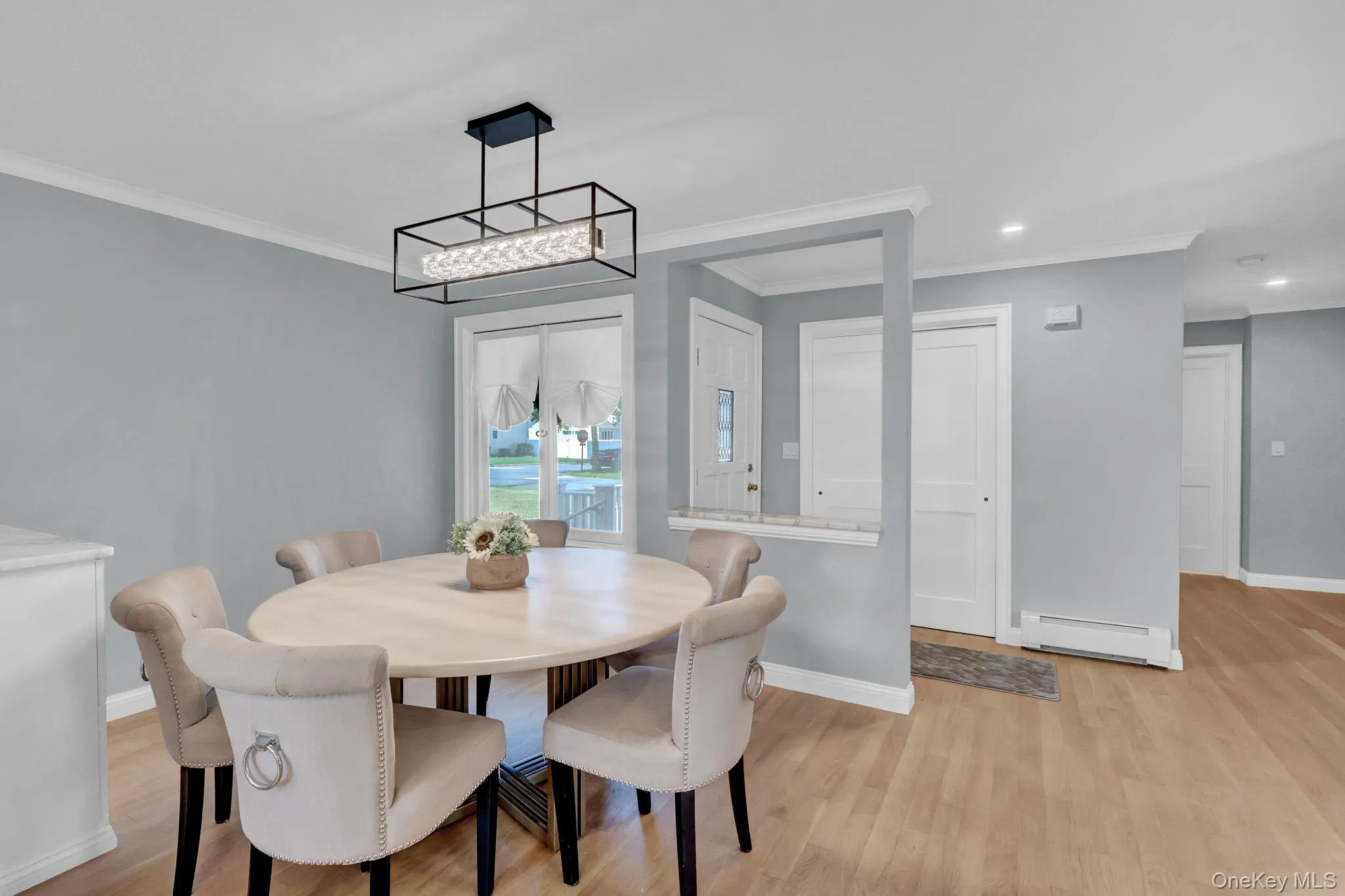 12 Bainbridge Avenue, Huntington, NY, 3 Bedrooms Bedrooms, 7 Rooms Rooms,1 BathroomBathrooms,Residential,For Rent,Bainbridge,0,1021932 12 Bainbridge Avenue, Huntington, NY, 3 Bedrooms Bedrooms, 7 Rooms Rooms,1 BathroomBathrooms,Residential,For Rent,Bainbridge,0,1021932