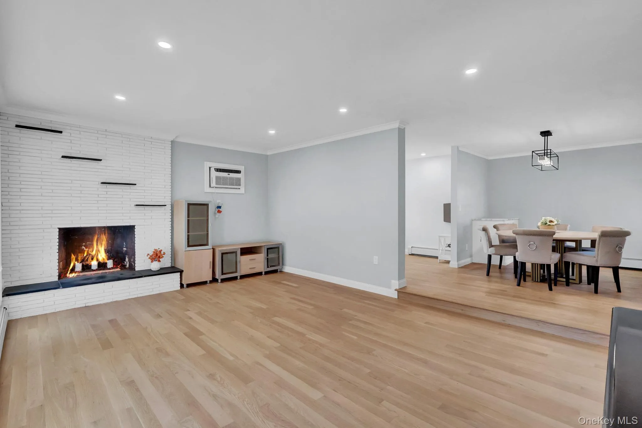 12 Bainbridge Avenue, Huntington, NY, 3 Bedrooms Bedrooms, 7 Rooms Rooms,1 BathroomBathrooms,Residential,For Rent,Bainbridge,0,1021932 12 Bainbridge Avenue, Huntington, NY, 3 Bedrooms Bedrooms, 7 Rooms Rooms,1 BathroomBathrooms,Residential,For Rent,Bainbridge,0,1021932