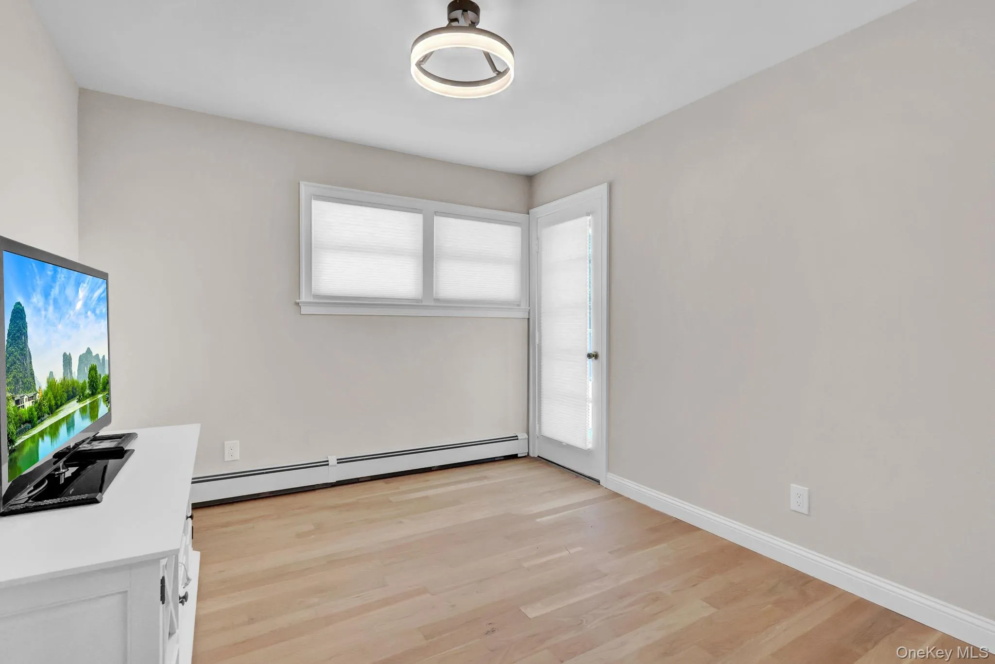 12 Bainbridge Avenue, Huntington, NY, 3 Bedrooms Bedrooms, 7 Rooms Rooms,1 BathroomBathrooms,Residential,For Rent,Bainbridge,0,1021932 12 Bainbridge Avenue, Huntington, NY, 3 Bedrooms Bedrooms, 7 Rooms Rooms,1 BathroomBathrooms,Residential,For Rent,Bainbridge,0,1021932