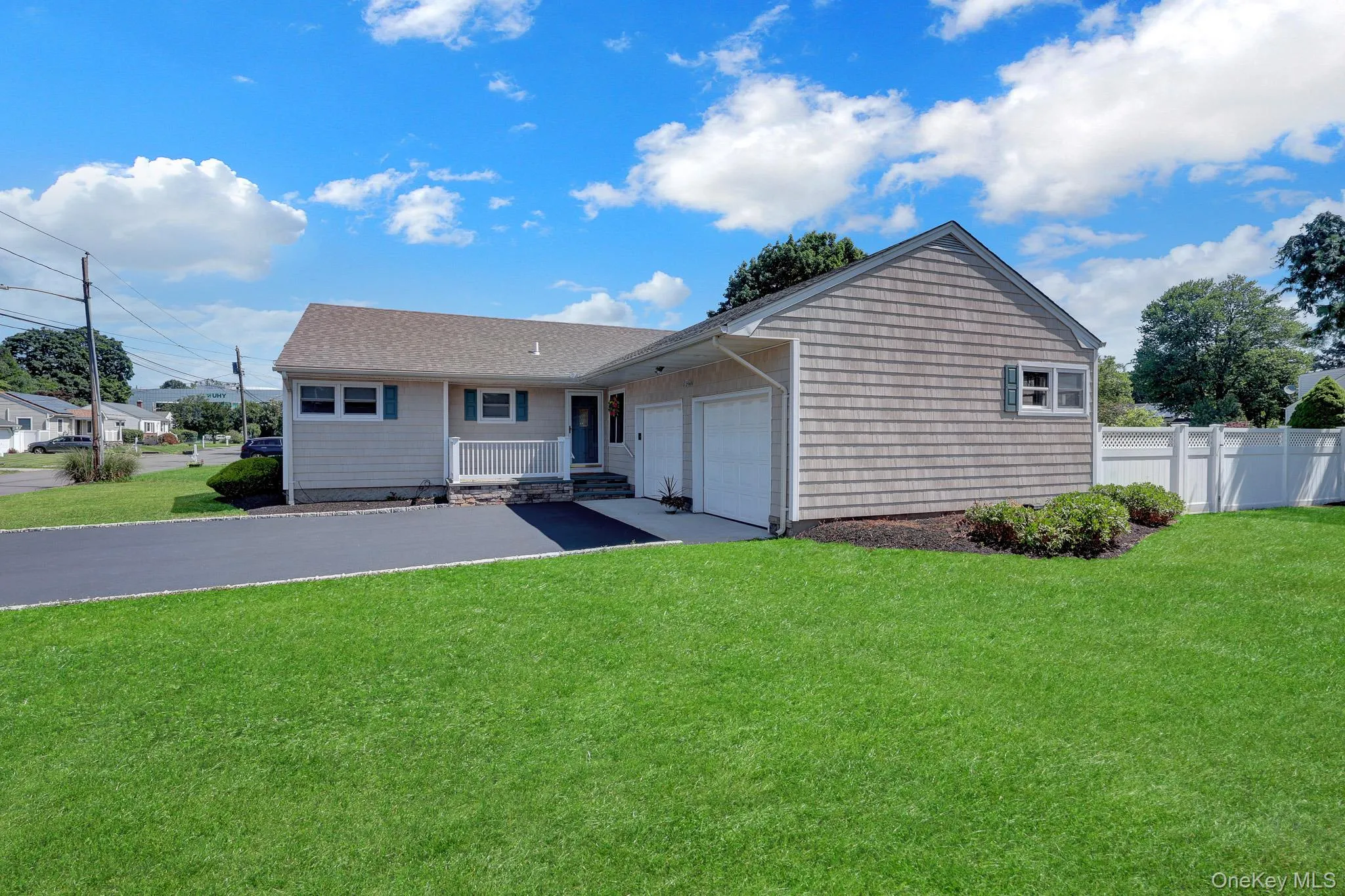 12 Bainbridge Avenue, Huntington, NY, 3 Bedrooms Bedrooms, 7 Rooms Rooms,1 BathroomBathrooms,Residential,For Rent,Bainbridge,0,1021932 12 Bainbridge Avenue, Huntington, NY, 3 Bedrooms Bedrooms, 7 Rooms Rooms,1 BathroomBathrooms,Residential,For Rent,Bainbridge,0,1021932