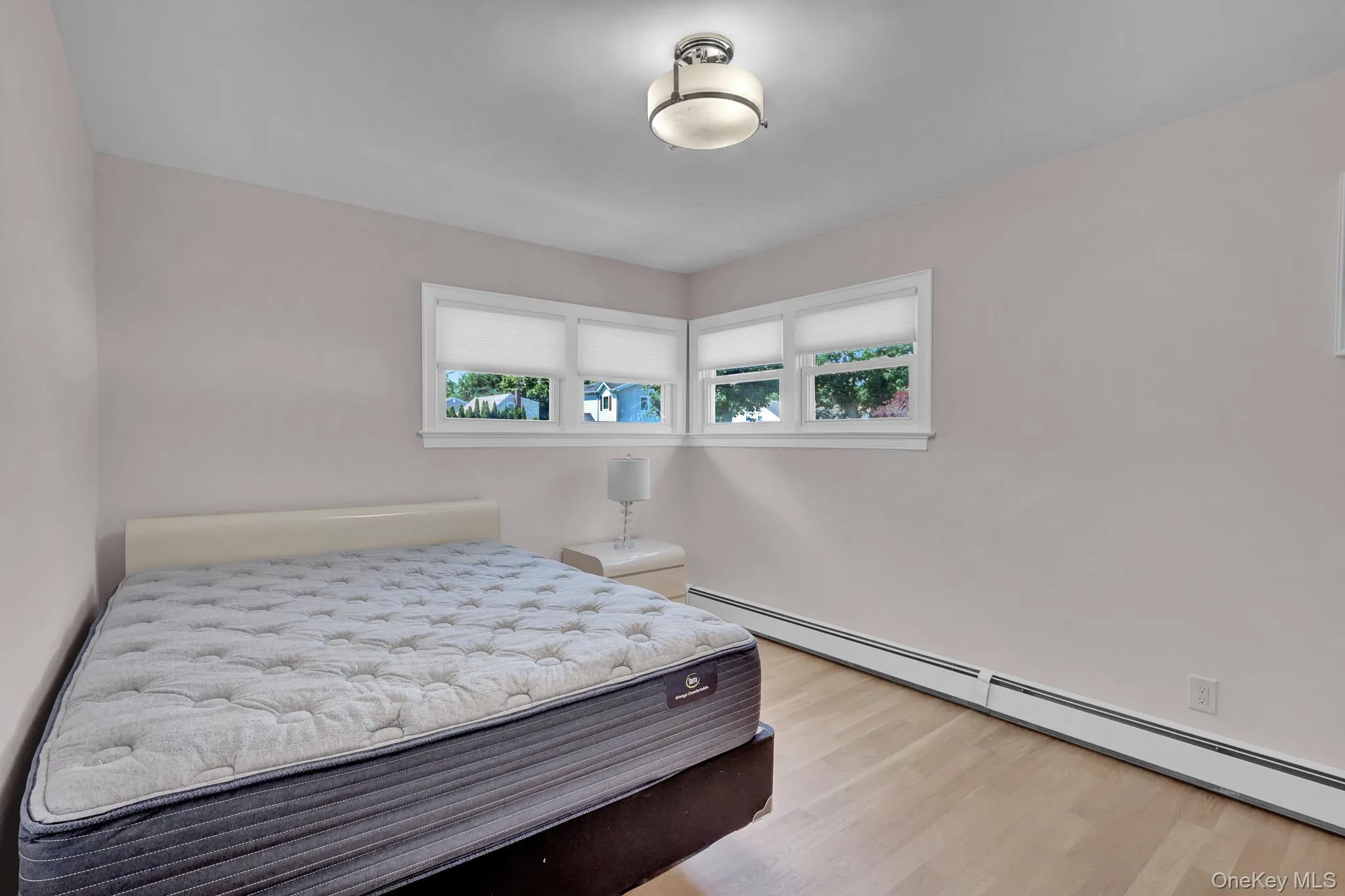 12 Bainbridge Avenue, Huntington, NY, 3 Bedrooms Bedrooms, 7 Rooms Rooms,1 BathroomBathrooms,Residential,For Rent,Bainbridge,0,1021932 12 Bainbridge Avenue, Huntington, NY, 3 Bedrooms Bedrooms, 7 Rooms Rooms,1 BathroomBathrooms,Residential,For Rent,Bainbridge,0,1021932