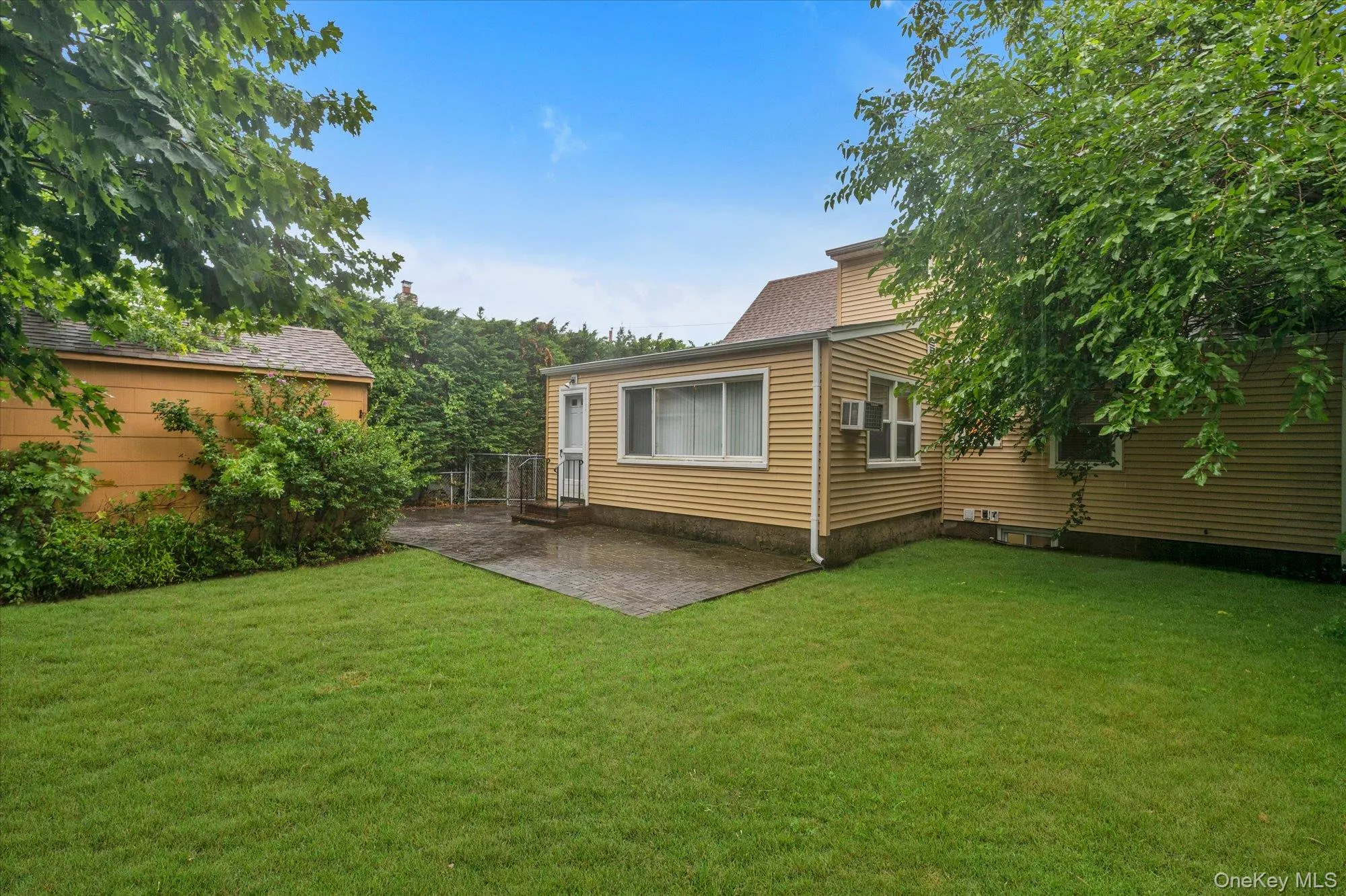 69 Virginia Street, Hempstead, NY, 4 Bedrooms Bedrooms, 8 Rooms Rooms,2 BathroomsBathrooms,Residential,For Rent,Virginia,0,1021934 69 Virginia Street, Hempstead, NY, 4 Bedrooms Bedrooms, 8 Rooms Rooms,2 BathroomsBathrooms,Residential,For Rent,Virginia,0,1021934
