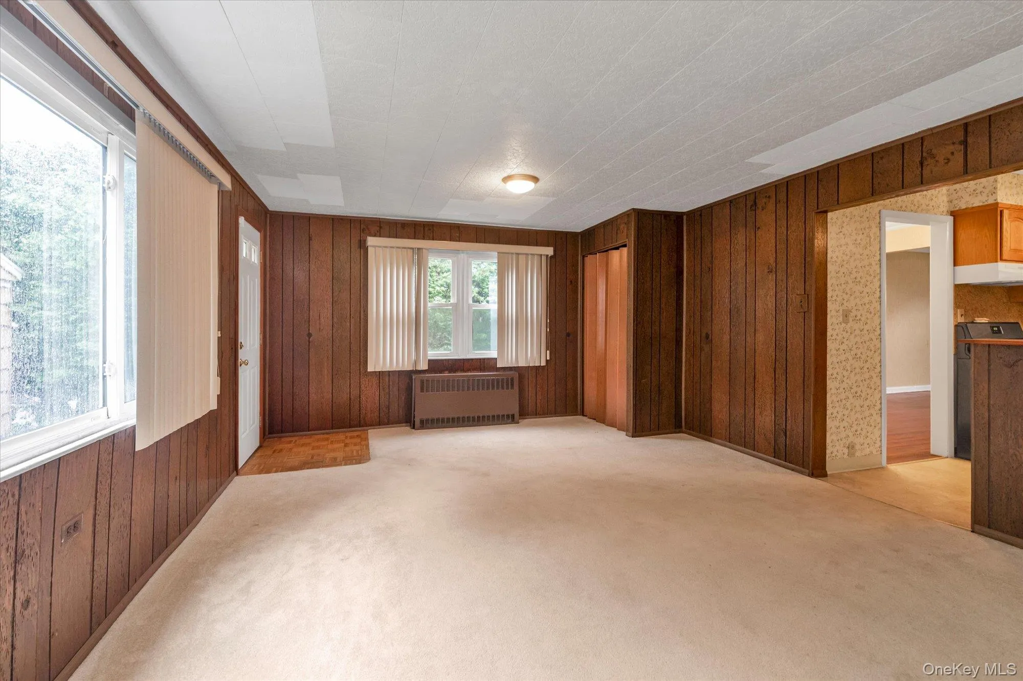 69 Virginia Street, Hempstead, NY, 4 Bedrooms Bedrooms, 8 Rooms Rooms,2 BathroomsBathrooms,Residential,For Rent,Virginia,0,1021934 69 Virginia Street, Hempstead, NY, 4 Bedrooms Bedrooms, 8 Rooms Rooms,2 BathroomsBathrooms,Residential,For Rent,Virginia,0,1021934