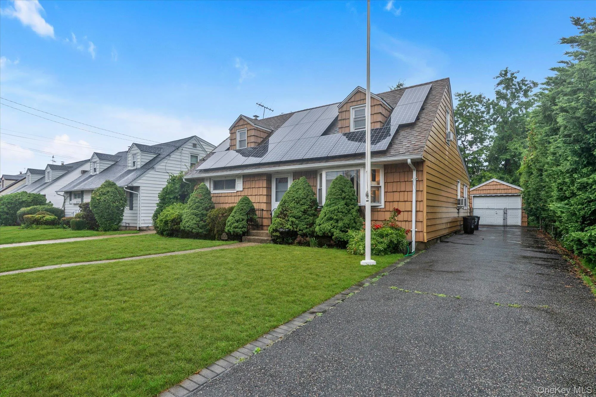69 Virginia Street, Hempstead, NY, 4 Bedrooms Bedrooms, 8 Rooms Rooms,2 BathroomsBathrooms,Residential,For Rent,Virginia,0,1021934 69 Virginia Street, Hempstead, NY, 4 Bedrooms Bedrooms, 8 Rooms Rooms,2 BathroomsBathrooms,Residential,For Rent,Virginia,0,1021934