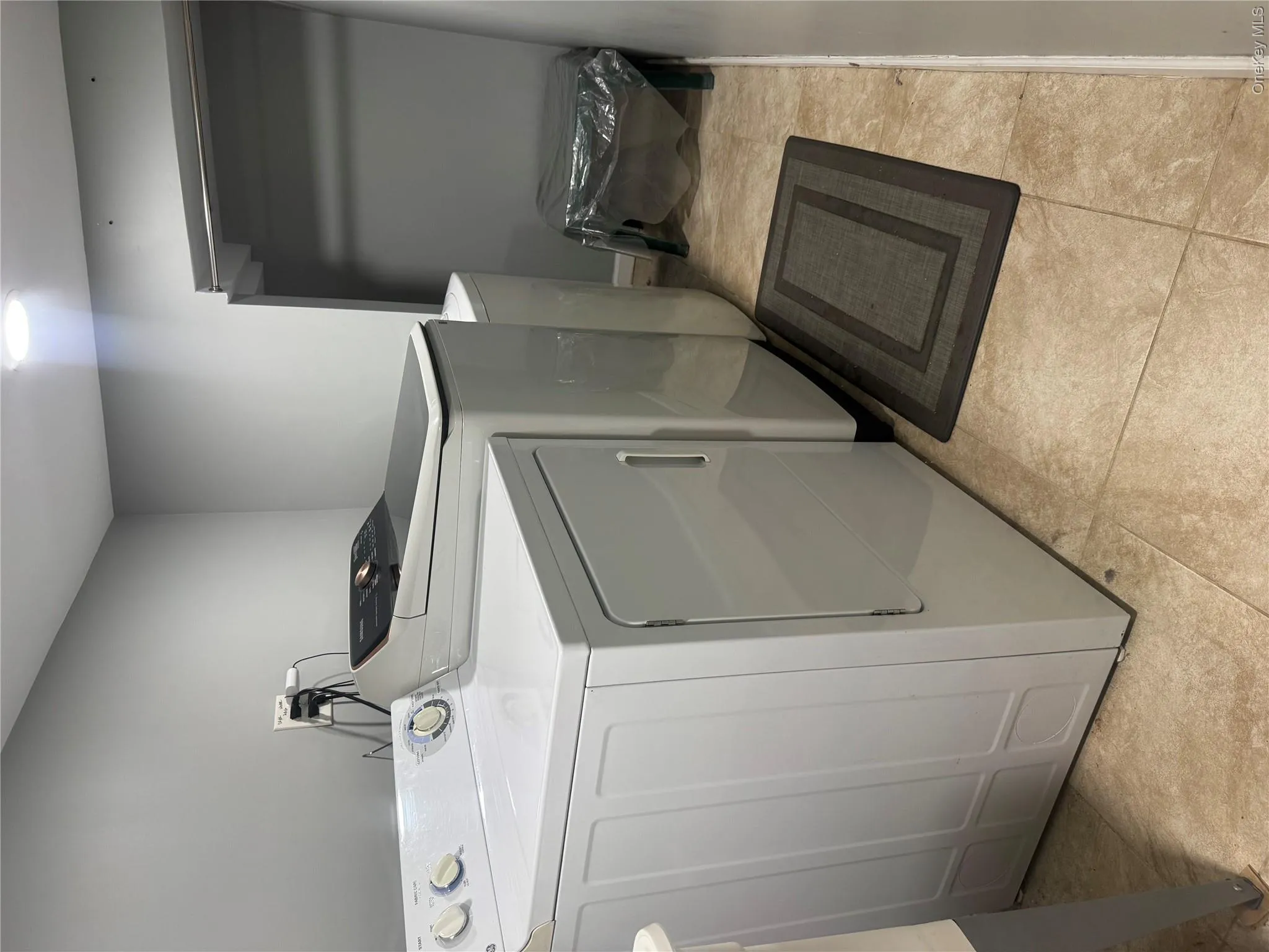 170 Mineola Avenue, Hempstead, NY, 4 Bedrooms Bedrooms, 9 Rooms Rooms,2 BathroomsBathrooms,Residential Lease,For Rent,Mineola,0,1021938 170 Mineola Avenue, Hempstead, NY, 4 Bedrooms Bedrooms, 9 Rooms Rooms,2 BathroomsBathrooms,Residential Lease,For Rent,Mineola,0,1021938