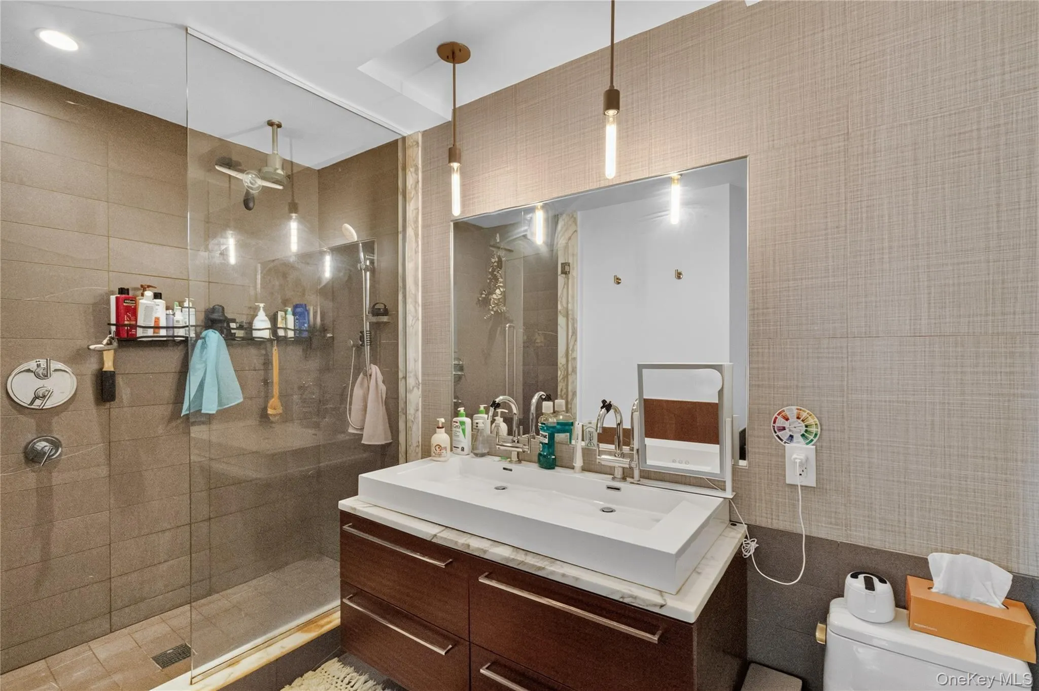 24-15 Queens Plaza, New York, NY, 2 Bedrooms Bedrooms, 5 Rooms Rooms,2 BathroomsBathrooms,Residential Lease,For Rent,Queens Plaza,0,1021939 24-15 Queens Plaza, New York, NY, 2 Bedrooms Bedrooms, 5 Rooms Rooms,2 BathroomsBathrooms,Residential Lease,For Rent,Queens Plaza,0,1021939
