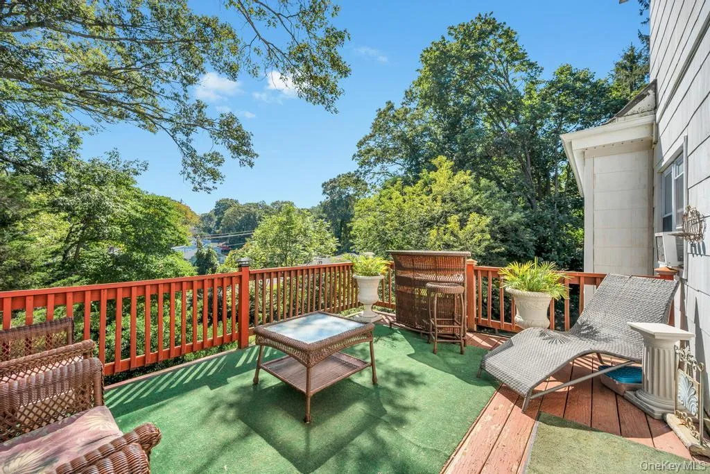 122 Dawn Road, Brookhaven, NY, 5 Bedrooms Bedrooms, 7 Rooms Rooms,4 BathroomsBathrooms,Residential,For Rent,Dawn,0,1021940 122 Dawn Road, Brookhaven, NY, 5 Bedrooms Bedrooms, 7 Rooms Rooms,4 BathroomsBathrooms,Residential,For Rent,Dawn,0,1021940