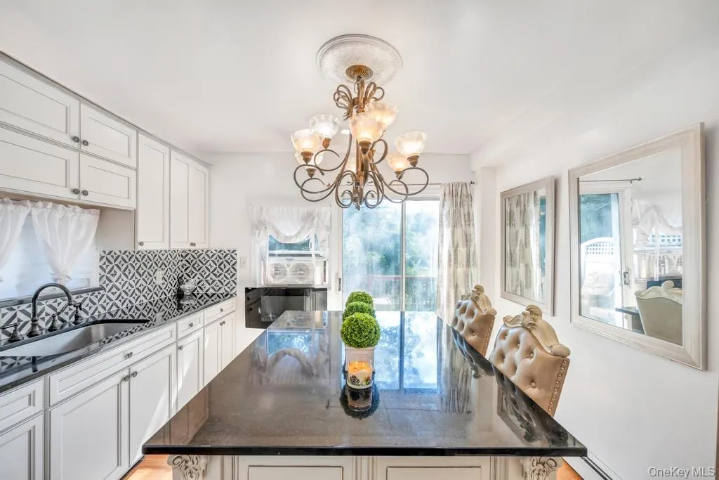 122 Dawn Road, Brookhaven, NY, 5 Bedrooms Bedrooms, 7 Rooms Rooms,4 BathroomsBathrooms,Residential,For Rent,Dawn,0,1021940 122 Dawn Road, Brookhaven, NY, 5 Bedrooms Bedrooms, 7 Rooms Rooms,4 BathroomsBathrooms,Residential,For Rent,Dawn,0,1021940
