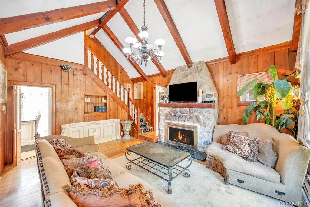 122 Dawn Road, Brookhaven, NY, 5 Bedrooms Bedrooms, 7 Rooms Rooms,4 BathroomsBathrooms,Residential,For Rent,Dawn,0,1021940 122 Dawn Road, Brookhaven, NY, 5 Bedrooms Bedrooms, 7 Rooms Rooms,4 BathroomsBathrooms,Residential,For Rent,Dawn,0,1021940