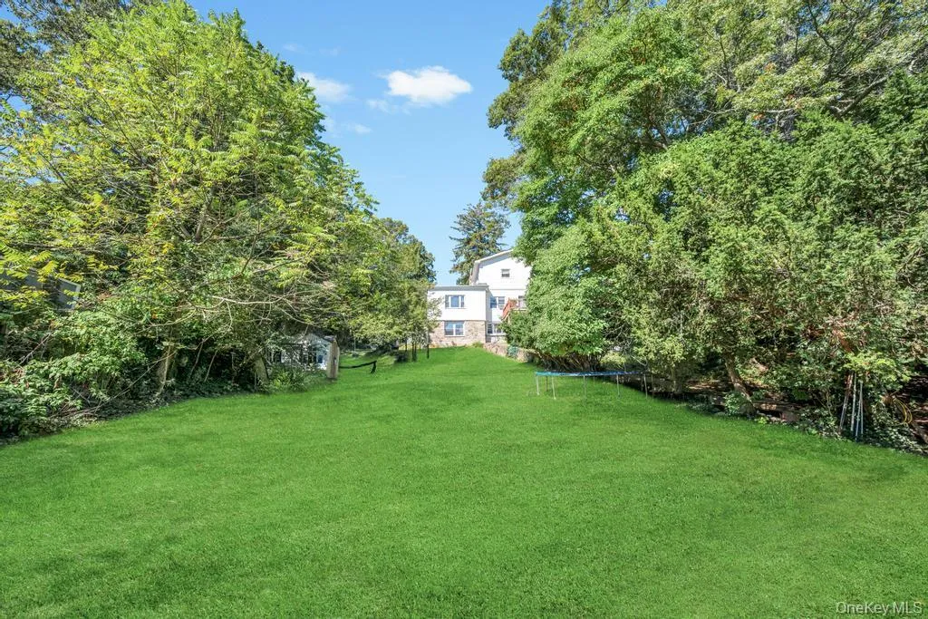 122 Dawn Road, Brookhaven, NY, 5 Bedrooms Bedrooms, 7 Rooms Rooms,4 BathroomsBathrooms,Residential,For Rent,Dawn,0,1021940 122 Dawn Road, Brookhaven, NY, 5 Bedrooms Bedrooms, 7 Rooms Rooms,4 BathroomsBathrooms,Residential,For Rent,Dawn,0,1021940