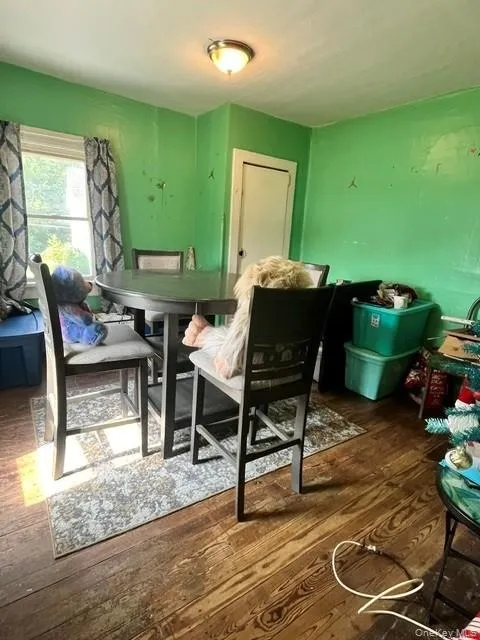 407 Hurleyville Main Street, Fallsburg, NY, 4 Bedrooms Bedrooms, 7 Rooms Rooms,2 BathroomsBathrooms,Residential,For Rent,Hurleyville Main,0,1021942 407 Hurleyville Main Street, Fallsburg, NY, 4 Bedrooms Bedrooms, 7 Rooms Rooms,2 BathroomsBathrooms,Residential,For Rent,Hurleyville Main,0,1021942