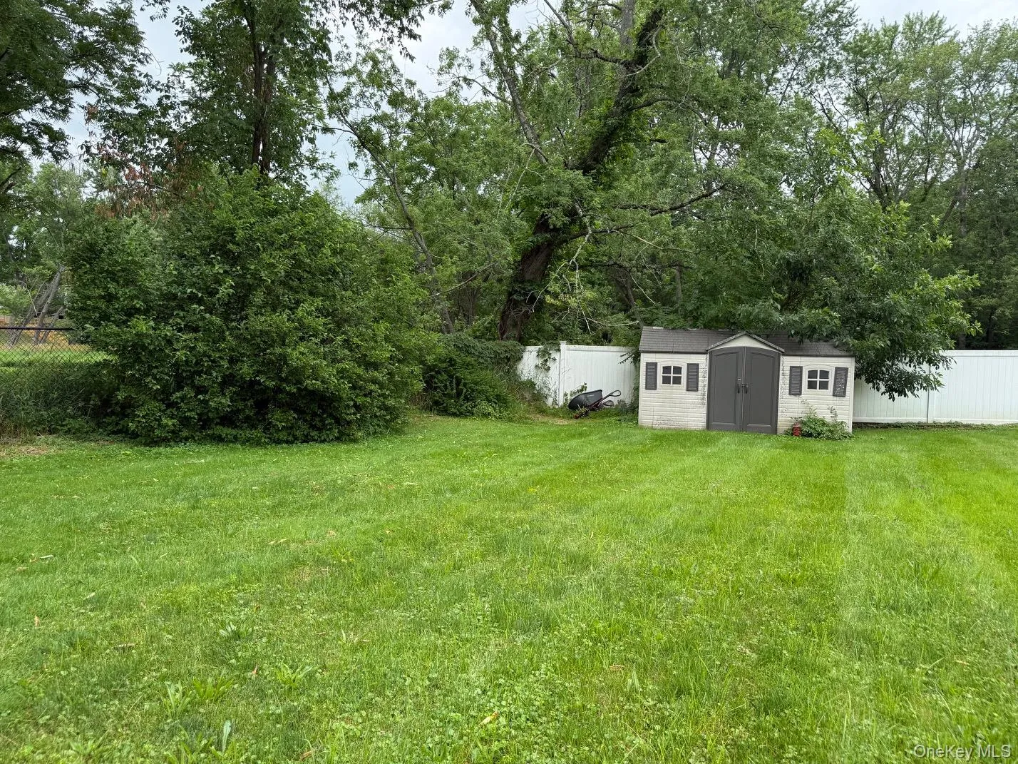 9 Ashland Avenue, Middletown, NY, 4 Bedrooms Bedrooms, 9 Rooms Rooms,3 BathroomsBathrooms,Residential Lease,For Rent,Ashland,0,1021950 9 Ashland Avenue, Middletown, NY, 4 Bedrooms Bedrooms, 9 Rooms Rooms,3 BathroomsBathrooms,Residential Lease,For Rent,Ashland,0,1021950