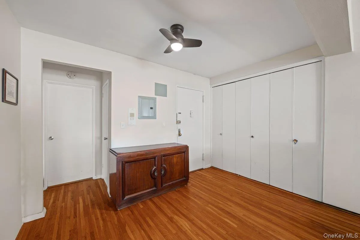 601 Kappock Street, New York, NY, 2 Bedrooms Bedrooms, 4 Rooms Rooms,1 BathroomBathrooms,Residential,For Rent,Kappock,0,1021951 601 Kappock Street, New York, NY, 2 Bedrooms Bedrooms, 4 Rooms Rooms,1 BathroomBathrooms,Residential,For Rent,Kappock,0,1021951