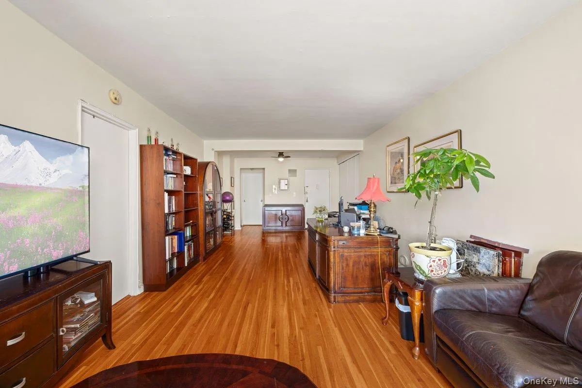 601 Kappock Street, New York, NY, 2 Bedrooms Bedrooms, 4 Rooms Rooms,1 BathroomBathrooms,Residential,For Rent,Kappock,0,1021951 601 Kappock Street, New York, NY, 2 Bedrooms Bedrooms, 4 Rooms Rooms,1 BathroomBathrooms,Residential,For Rent,Kappock,0,1021951