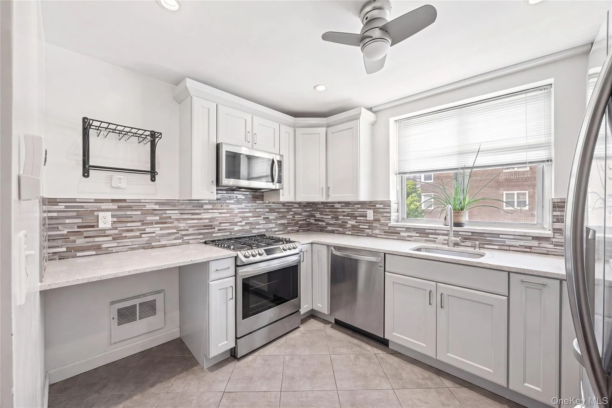 601 Kappock Street, New York, NY, 2 Bedrooms Bedrooms, 4 Rooms Rooms,1 BathroomBathrooms,Residential,For Rent,Kappock,0,1021951 601 Kappock Street, New York, NY, 2 Bedrooms Bedrooms, 4 Rooms Rooms,1 BathroomBathrooms,Residential,For Rent,Kappock,0,1021951