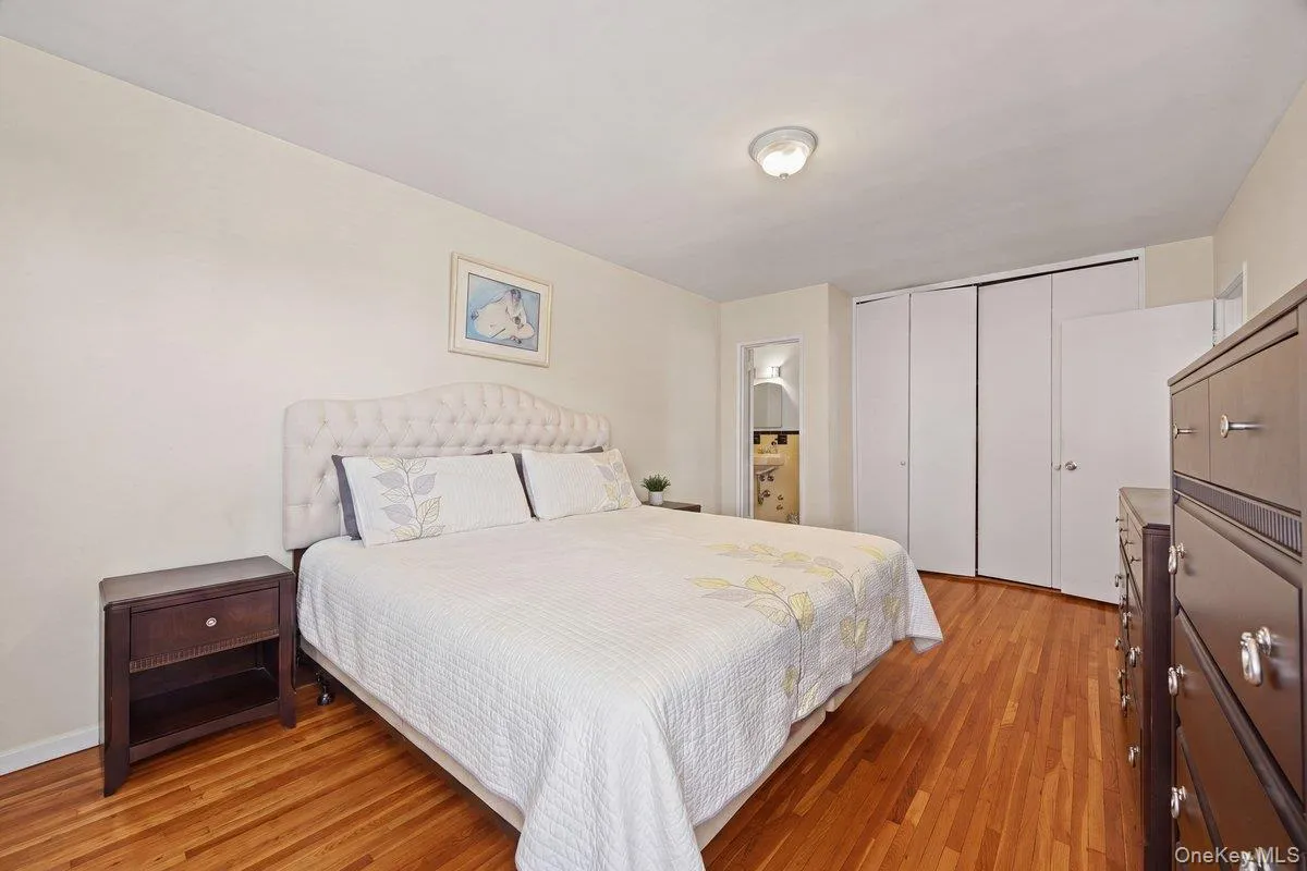 601 Kappock Street, New York, NY, 2 Bedrooms Bedrooms, 4 Rooms Rooms,1 BathroomBathrooms,Residential,For Rent,Kappock,0,1021951 601 Kappock Street, New York, NY, 2 Bedrooms Bedrooms, 4 Rooms Rooms,1 BathroomBathrooms,Residential,For Rent,Kappock,0,1021951