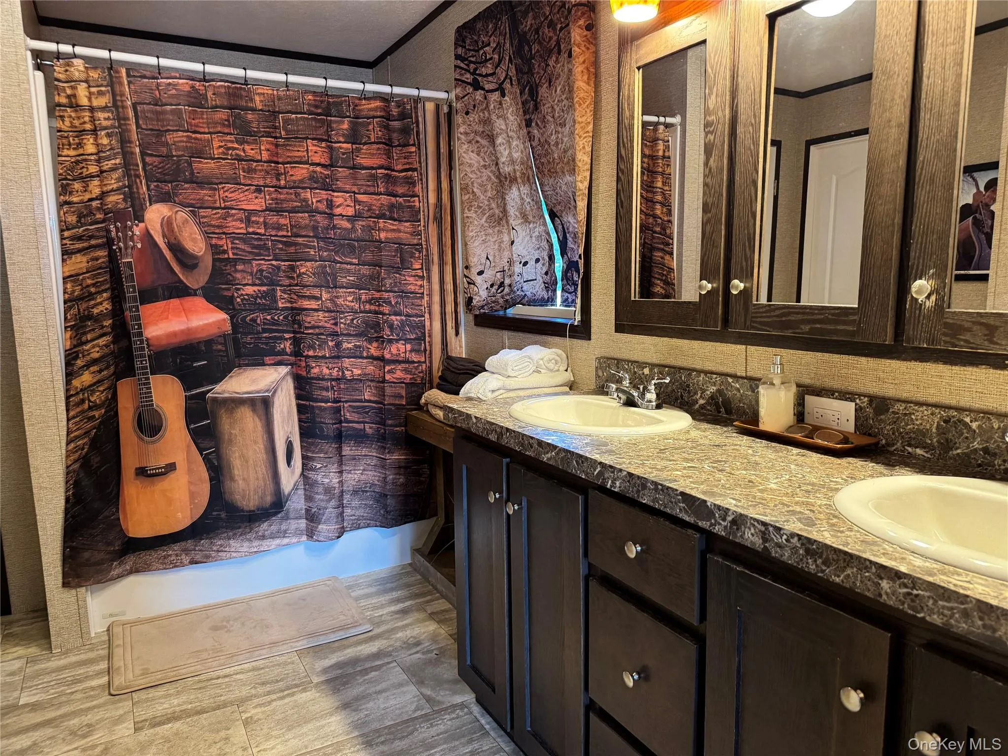 281 Perry Road, Bethel, NY, 3 Bedrooms Bedrooms, 5 Rooms Rooms,2 BathroomsBathrooms,Residential,For Rent,Perry,0,1021952 281 Perry Road, Bethel, NY, 3 Bedrooms Bedrooms, 5 Rooms Rooms,2 BathroomsBathrooms,Residential,For Rent,Perry,0,1021952