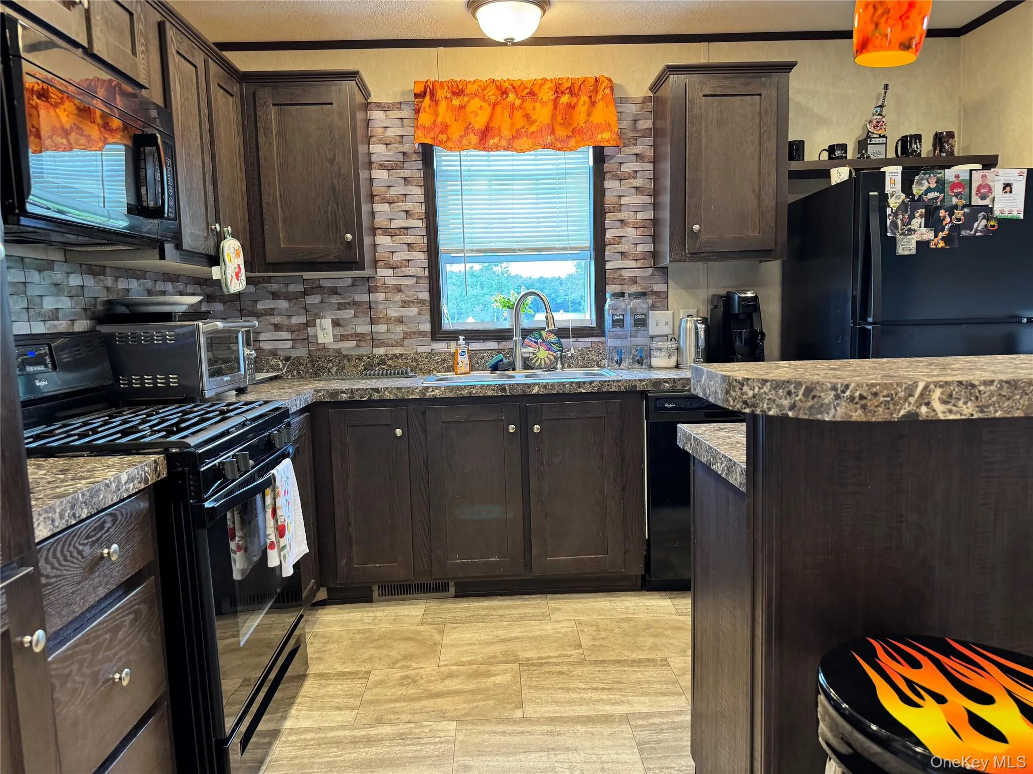 281 Perry Road, Bethel, NY, 3 Bedrooms Bedrooms, 5 Rooms Rooms,2 BathroomsBathrooms,Residential,For Rent,Perry,0,1021952 281 Perry Road, Bethel, NY, 3 Bedrooms Bedrooms, 5 Rooms Rooms,2 BathroomsBathrooms,Residential,For Rent,Perry,0,1021952